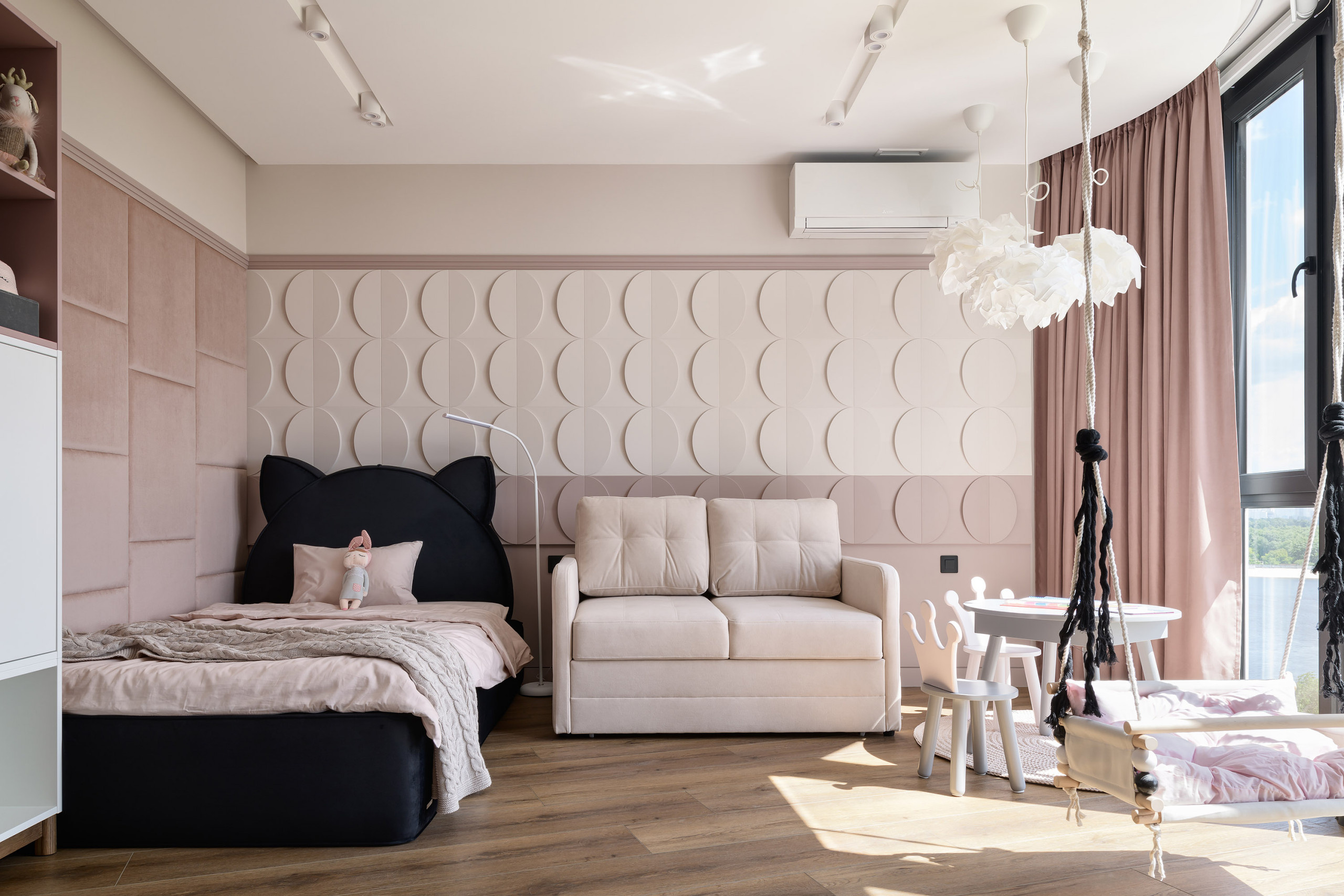 Houzz Украина: Квартира с видом на Днепр