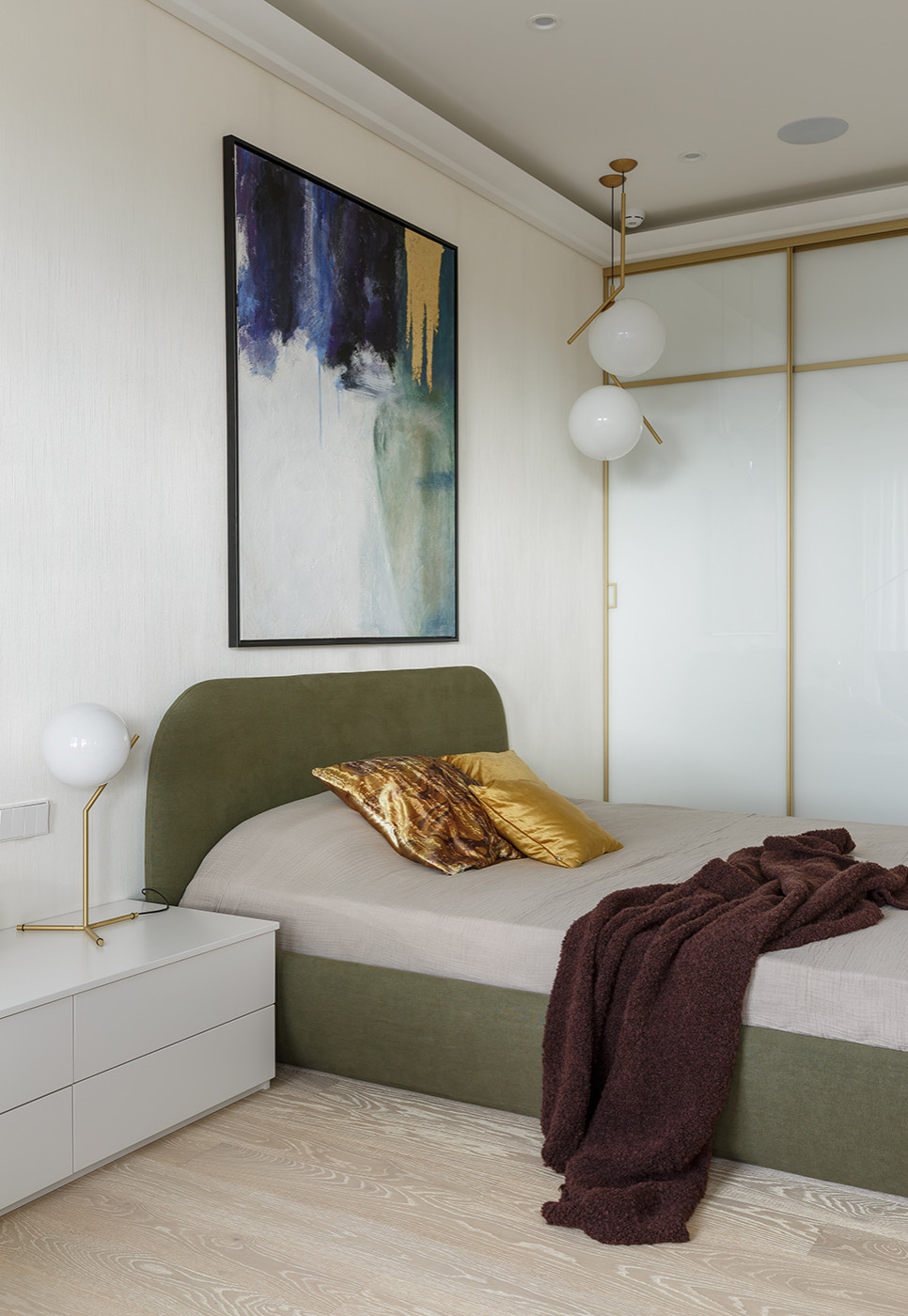 Houzz тур: Семейная квартира в стиле контемпорари