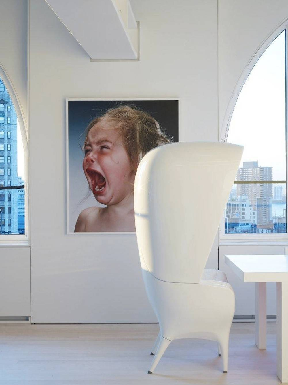 Этикет: Ваши дети в гостях разбили дорогую вазу — что делать