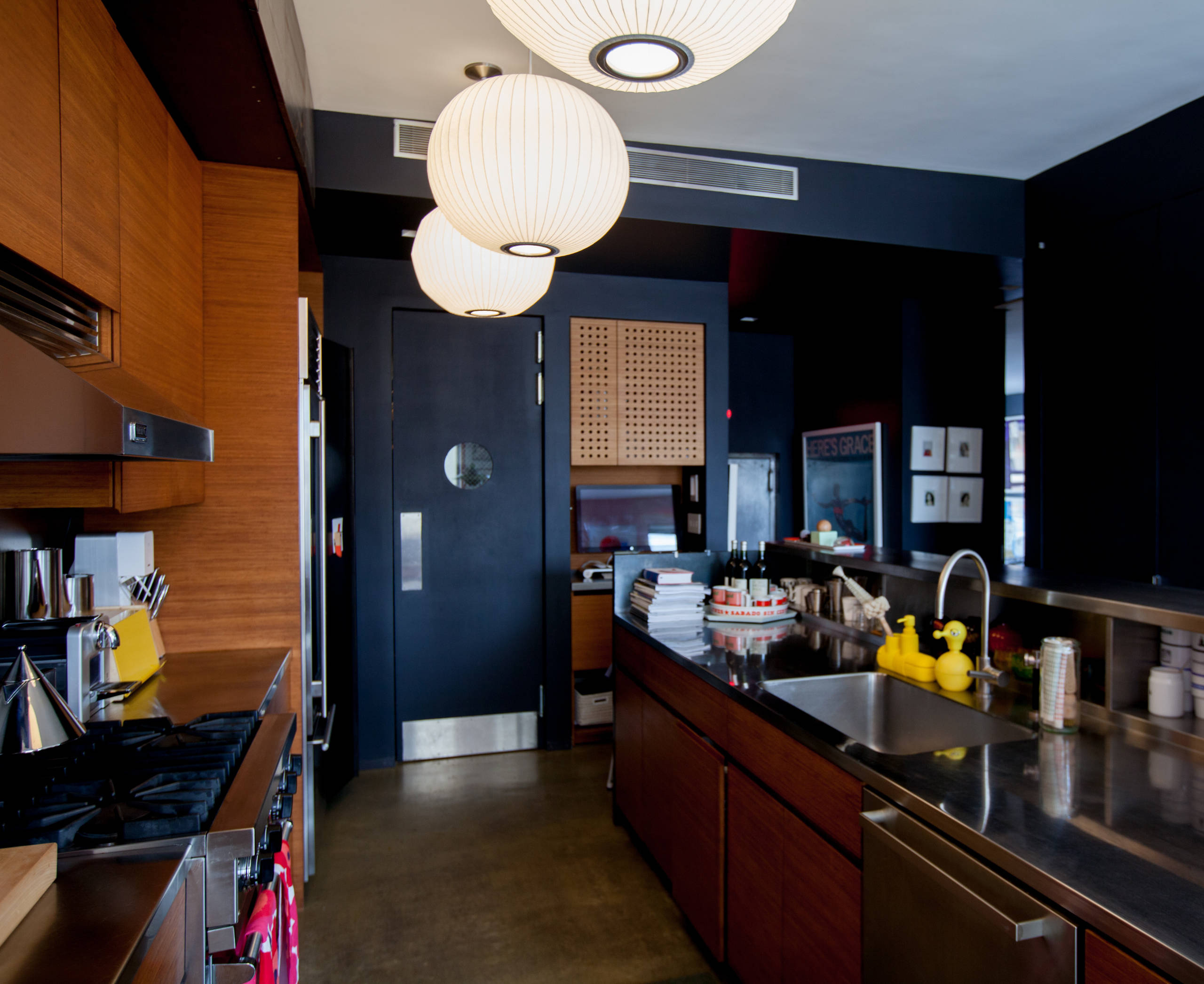 Houzz США: Против правил, или Всплеск цвета в квартире на Манхэттене