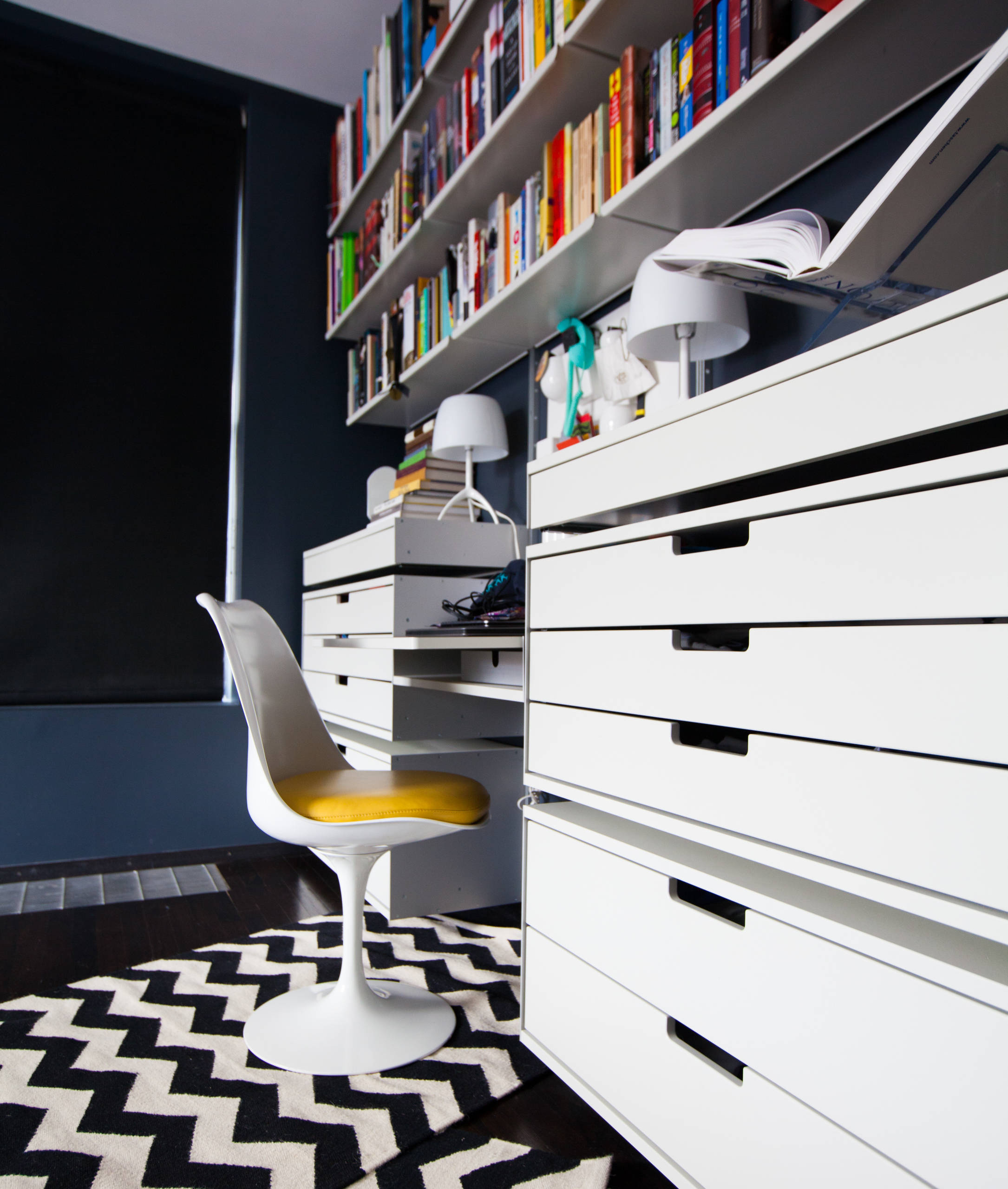 Houzz США: Против правил, или Всплеск цвета в квартире на Манхэттене