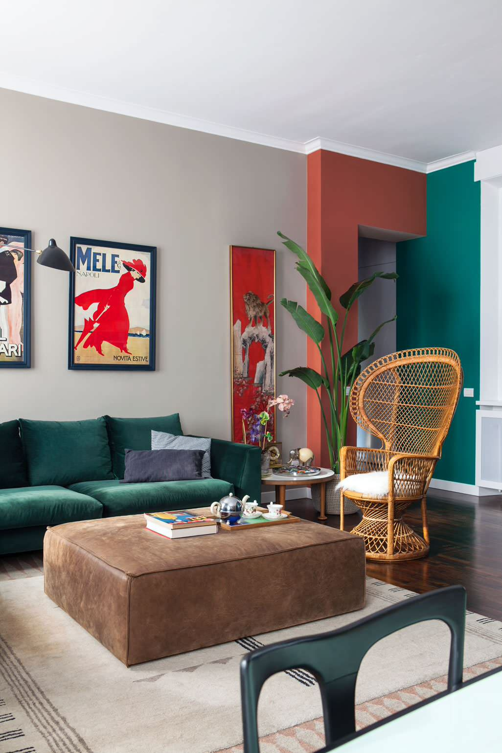 Фотоохота: 27 примеров color-blocking в интерьерах