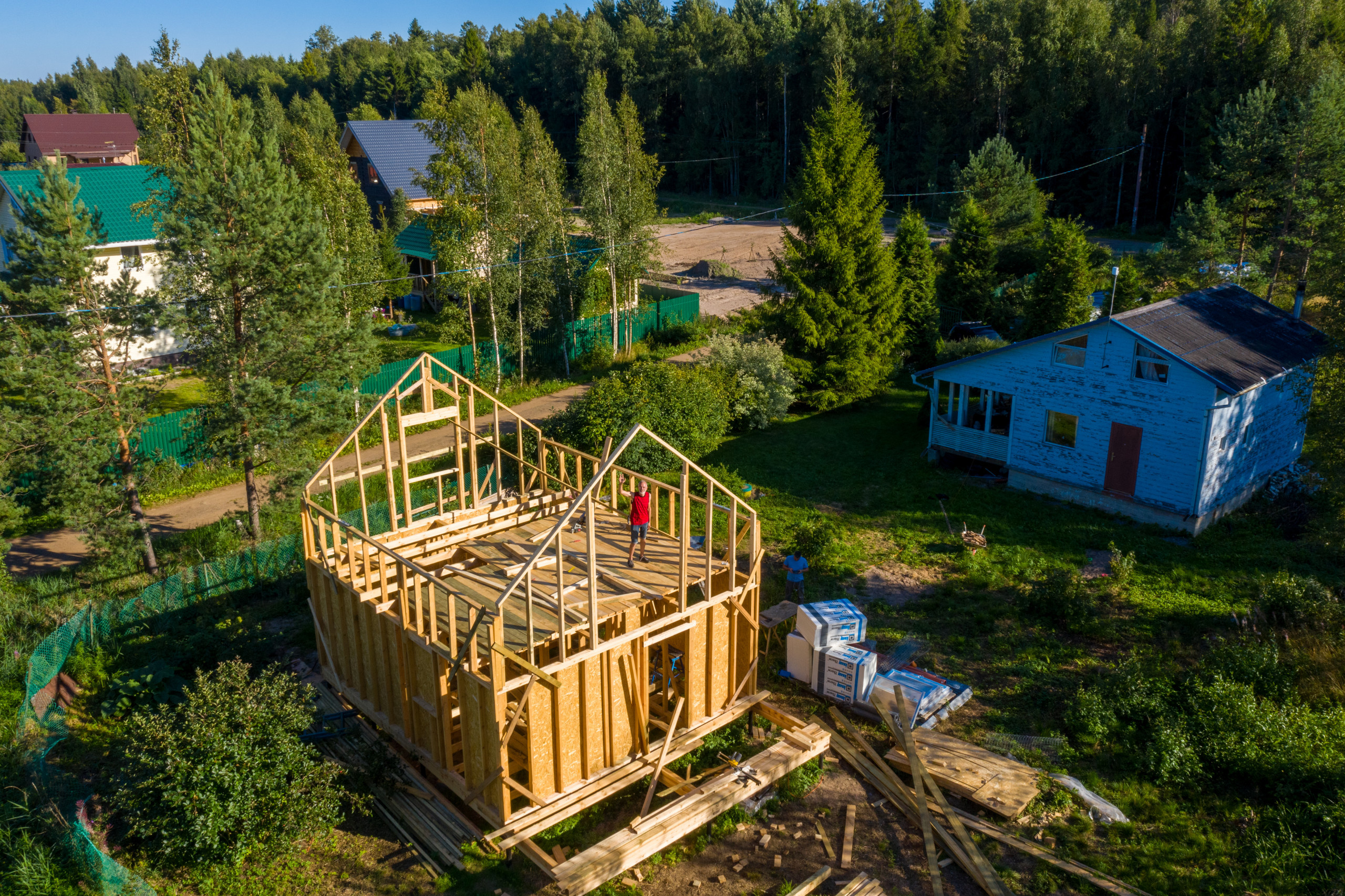 Строим каркасный дом: 4 этапа, которые важно проконтролировать