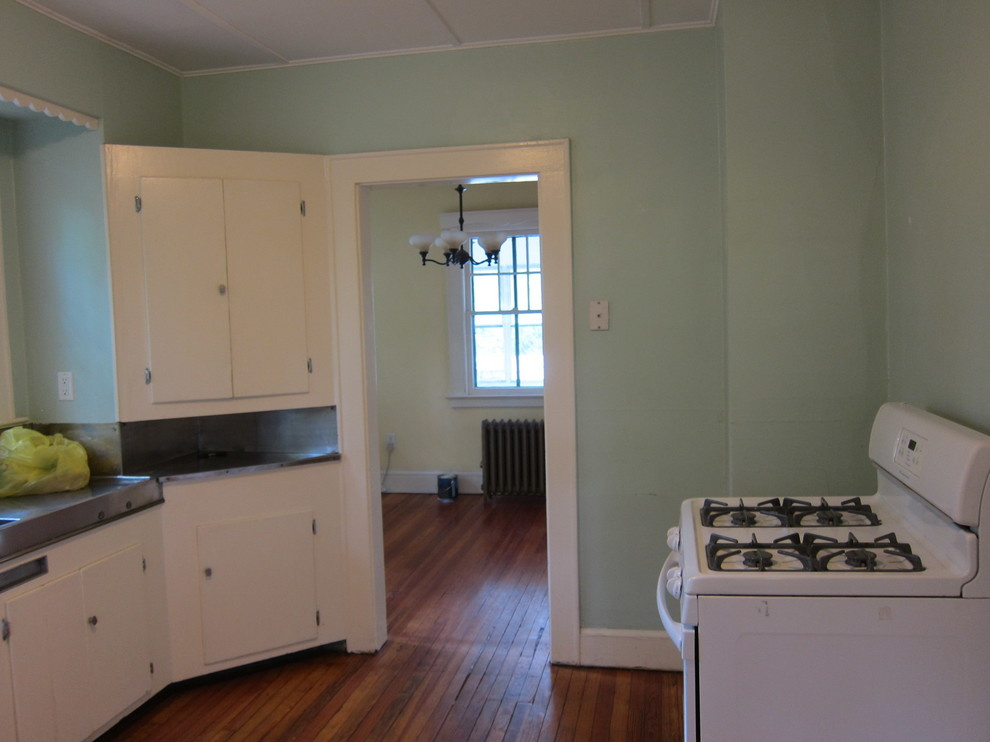 Кухня недели: Яркий проект с битым фарфором на стенах