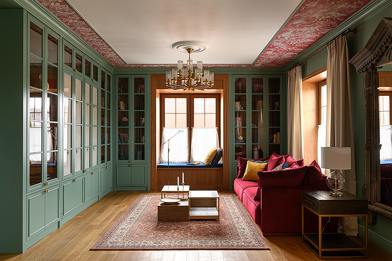 Проект недели: Пряничная гостиная с изразцовым камином