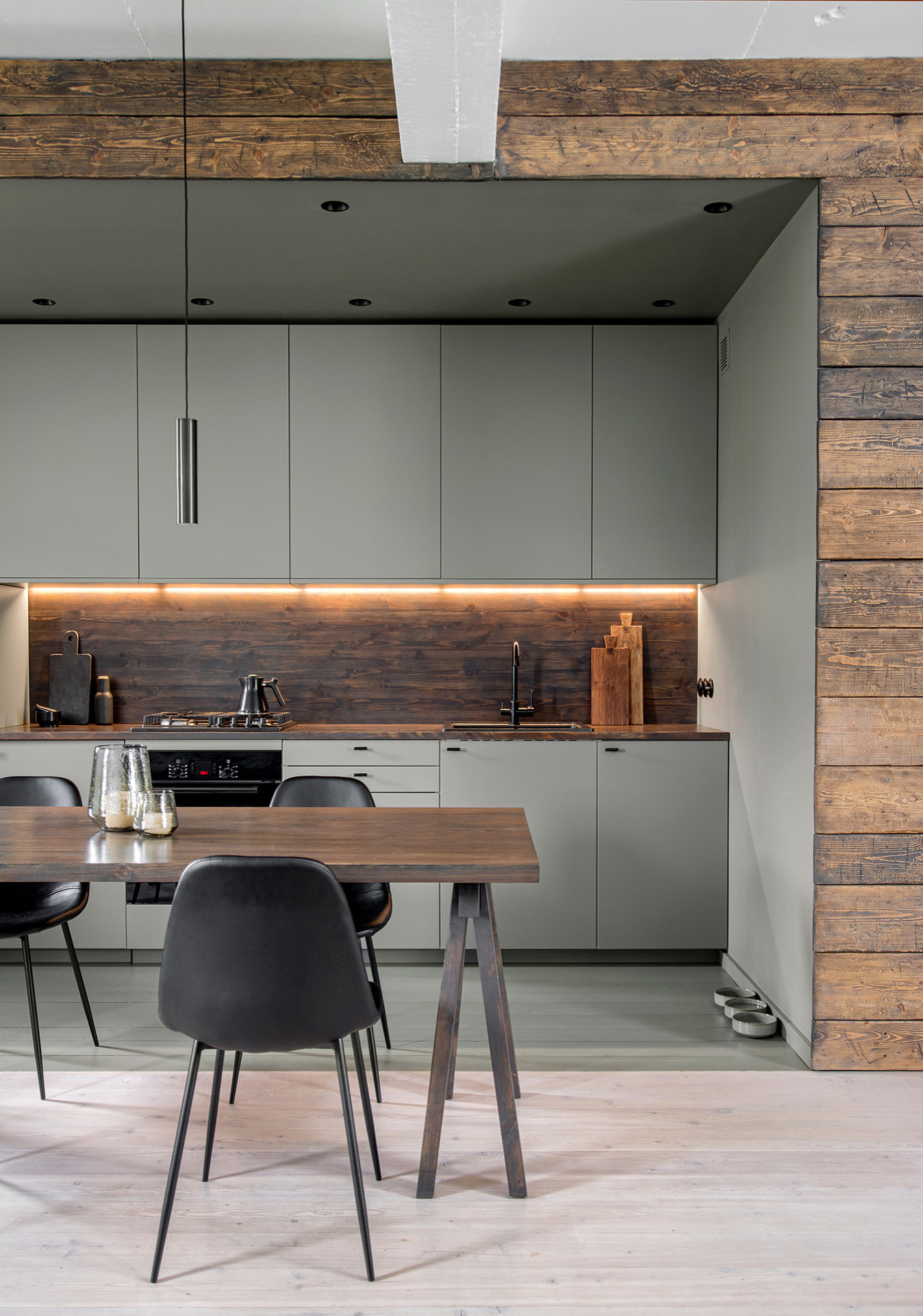 Houzz тур: Таунхаус в пригороде Петербурга для художницы