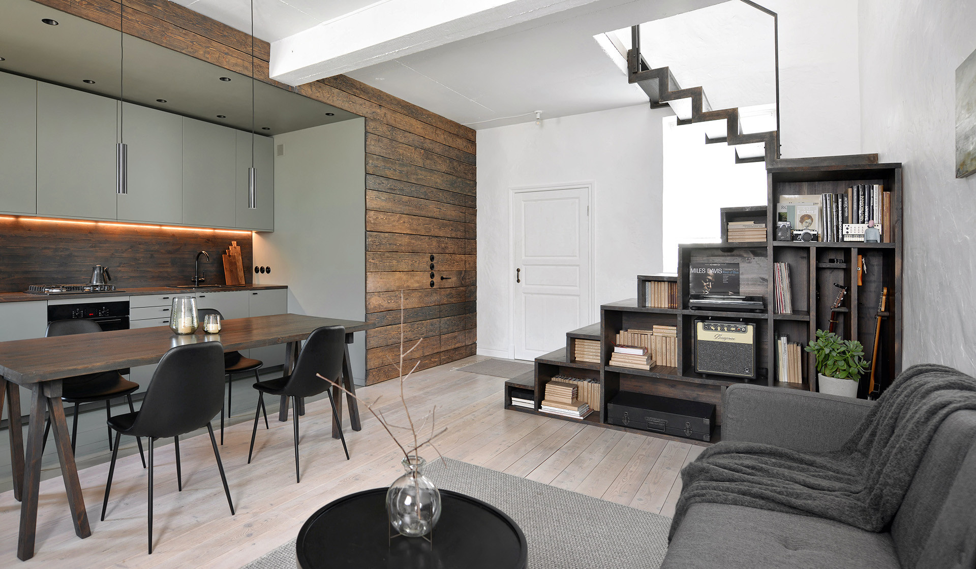 Houzz тур: Таунхаус в пригороде Петербурга для художницы