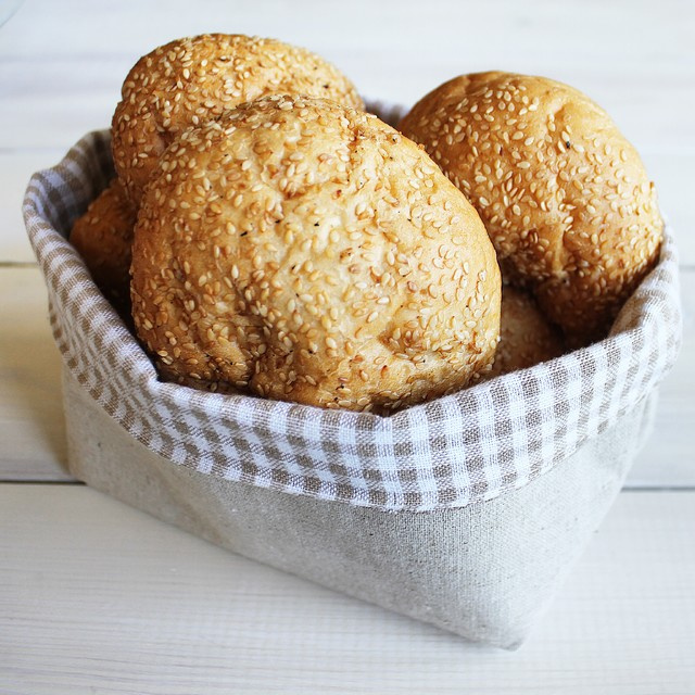 Бережный дизайн: Упаковываем новогодние подарки в полезные вещи