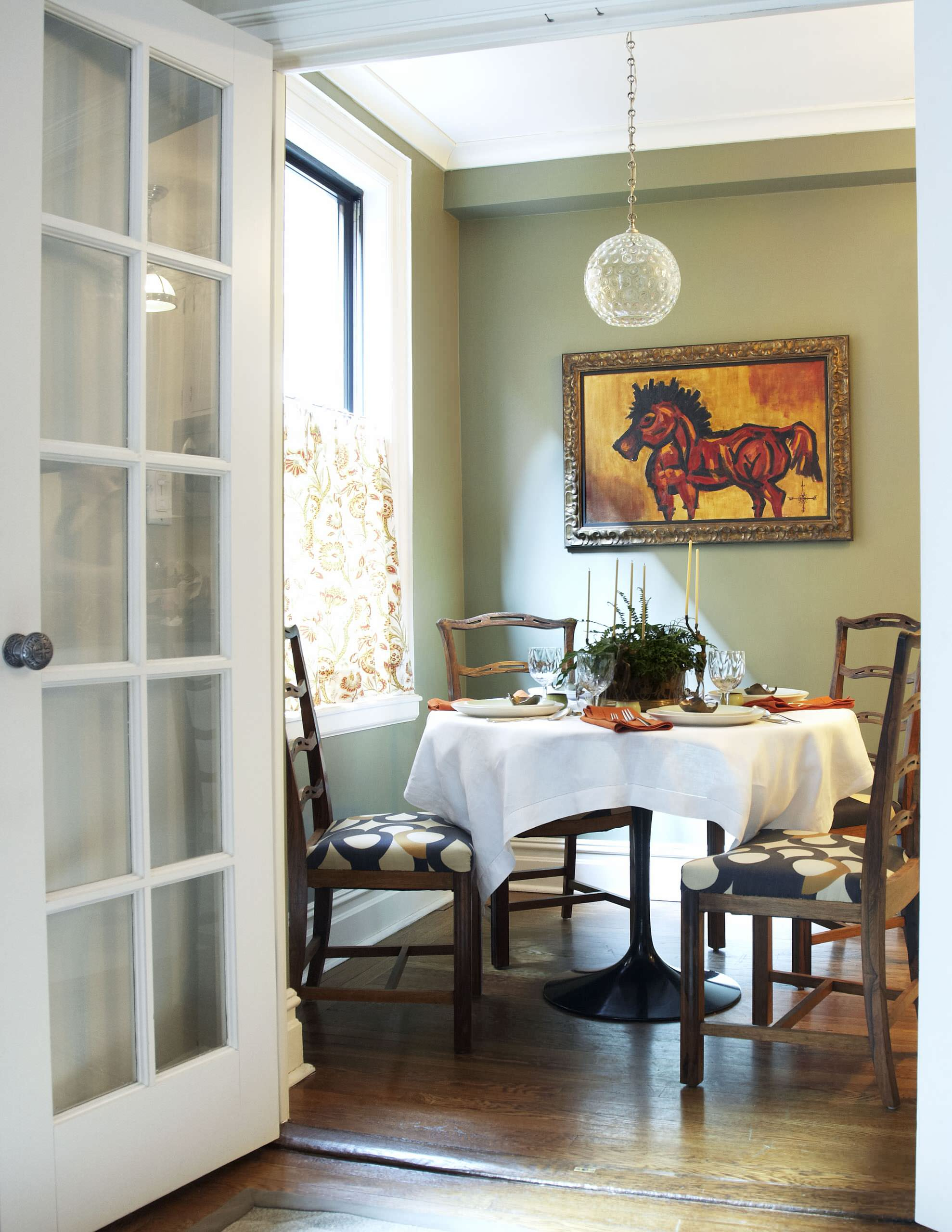 Хороший вопрос: Как правильно пить шампанское?