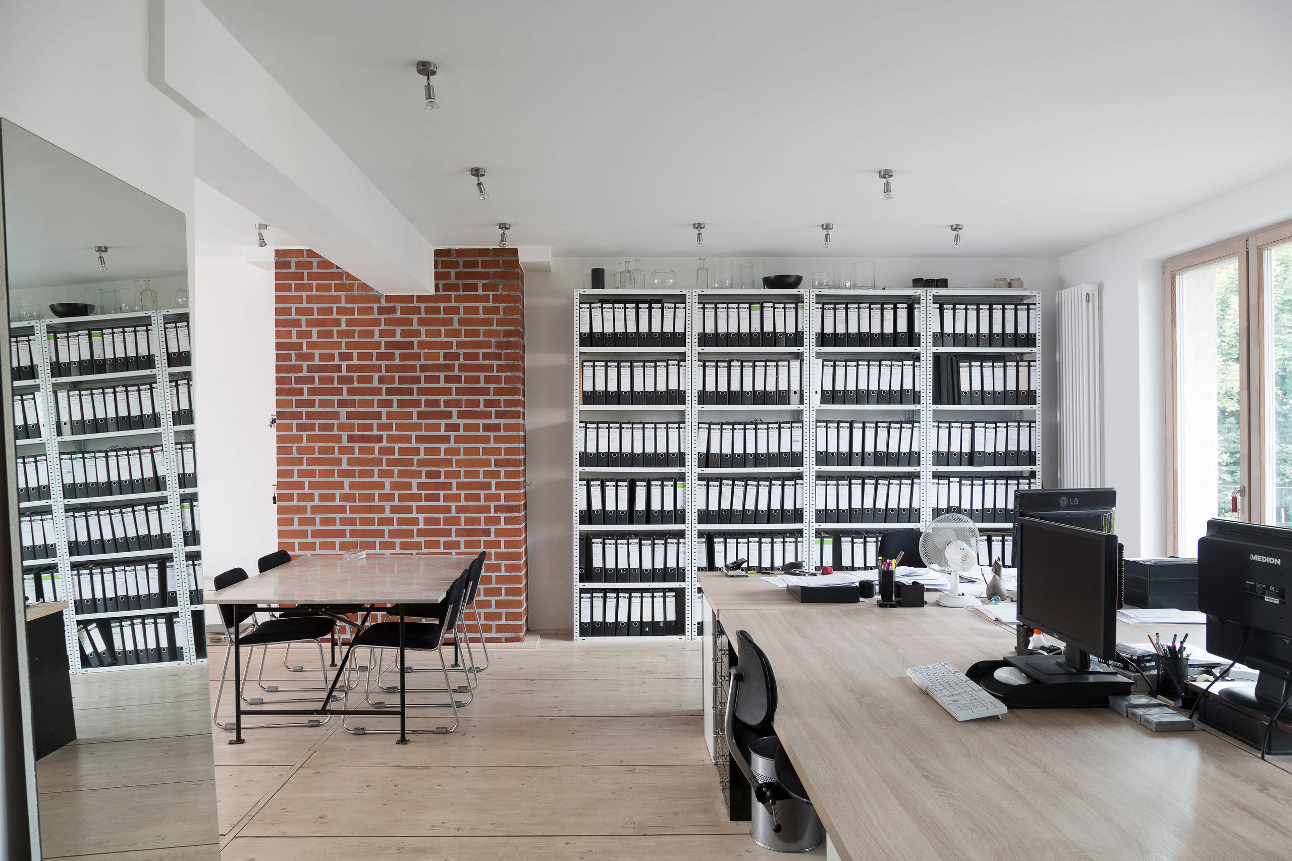 Мир дизайна: 11 архитекторов со всего света в своем домашнем офисе