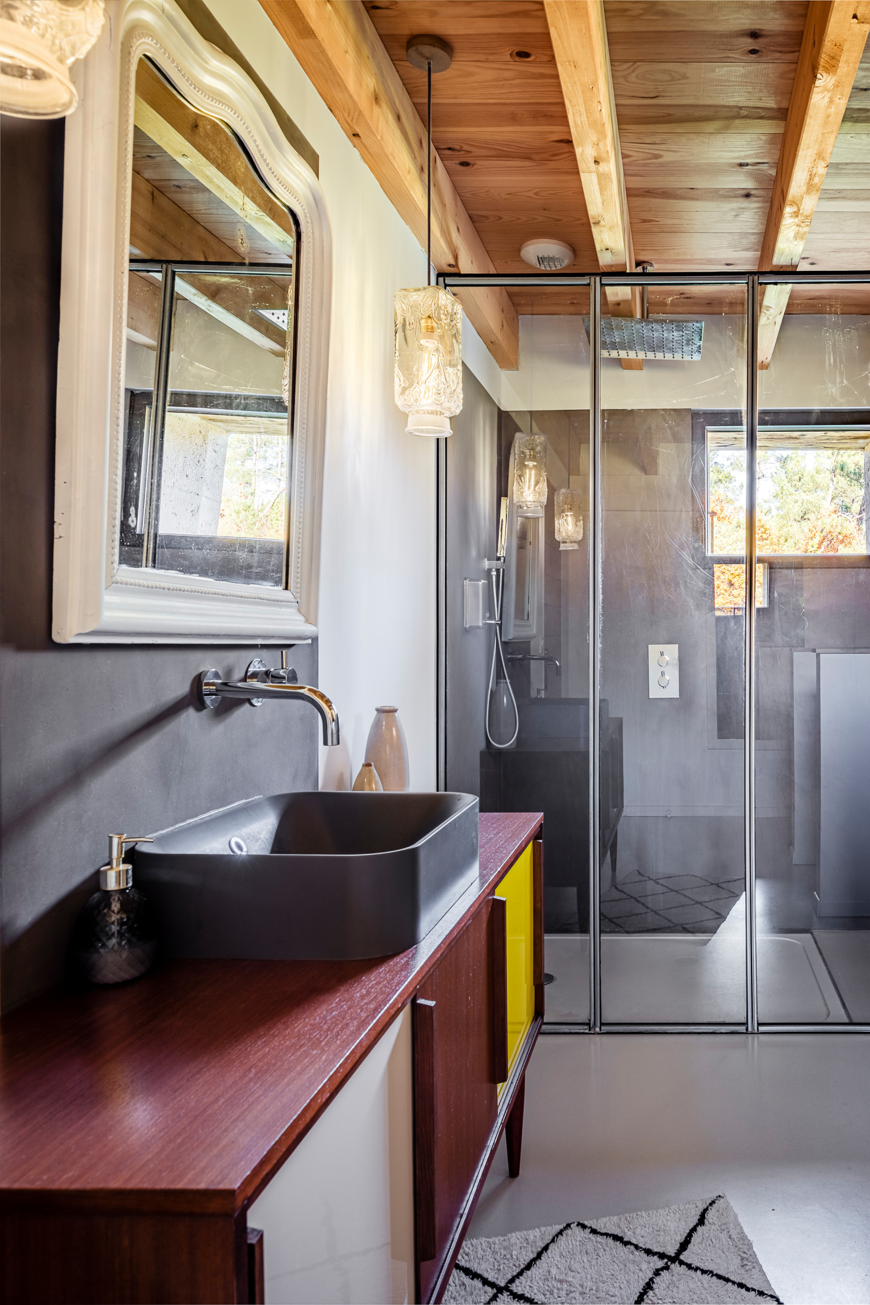 До и После: Один год, чтобы превратить сарай в дом