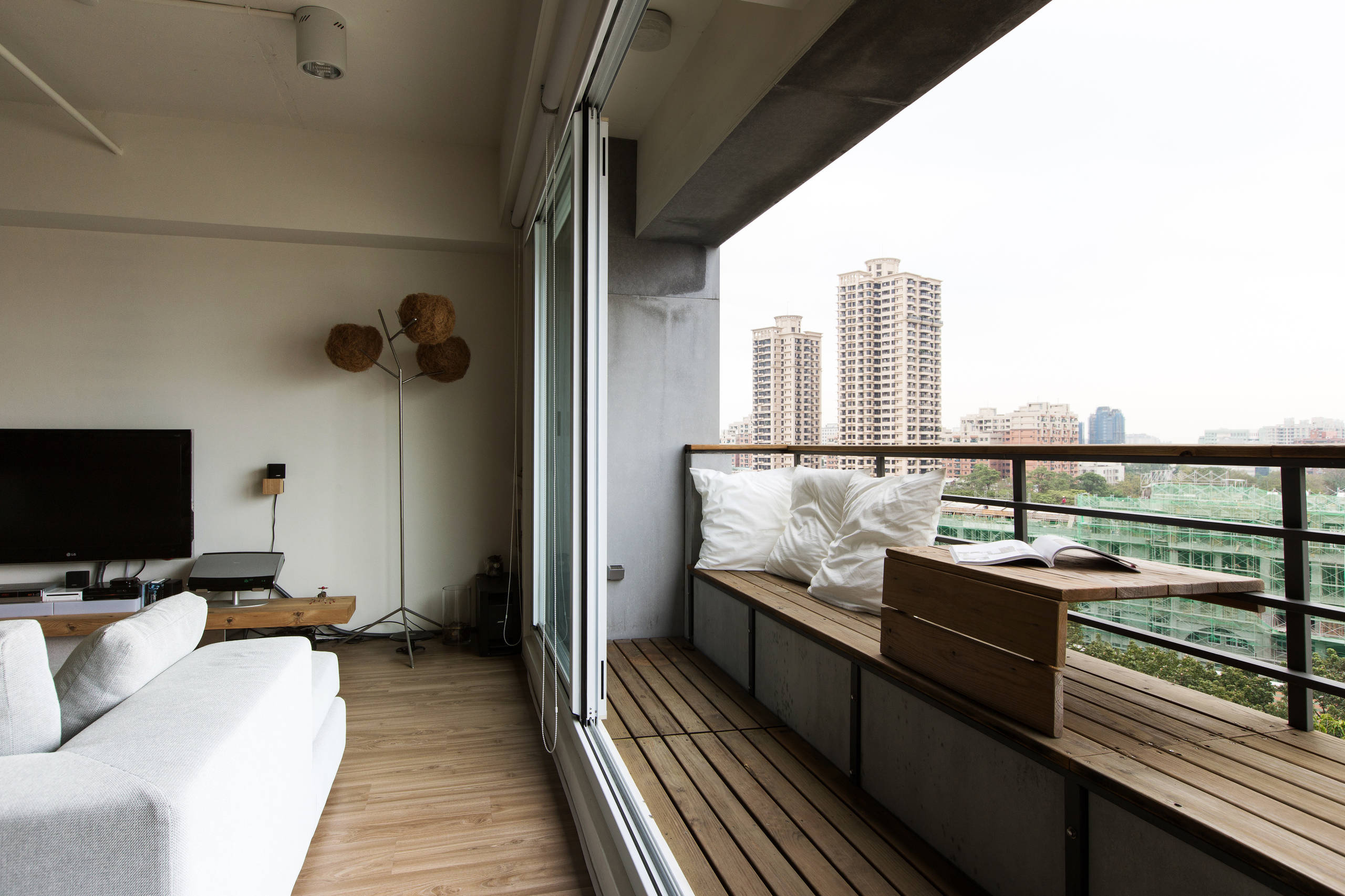 Ремонт без последствий: Что не запрещено делать с балконами и лоджиями