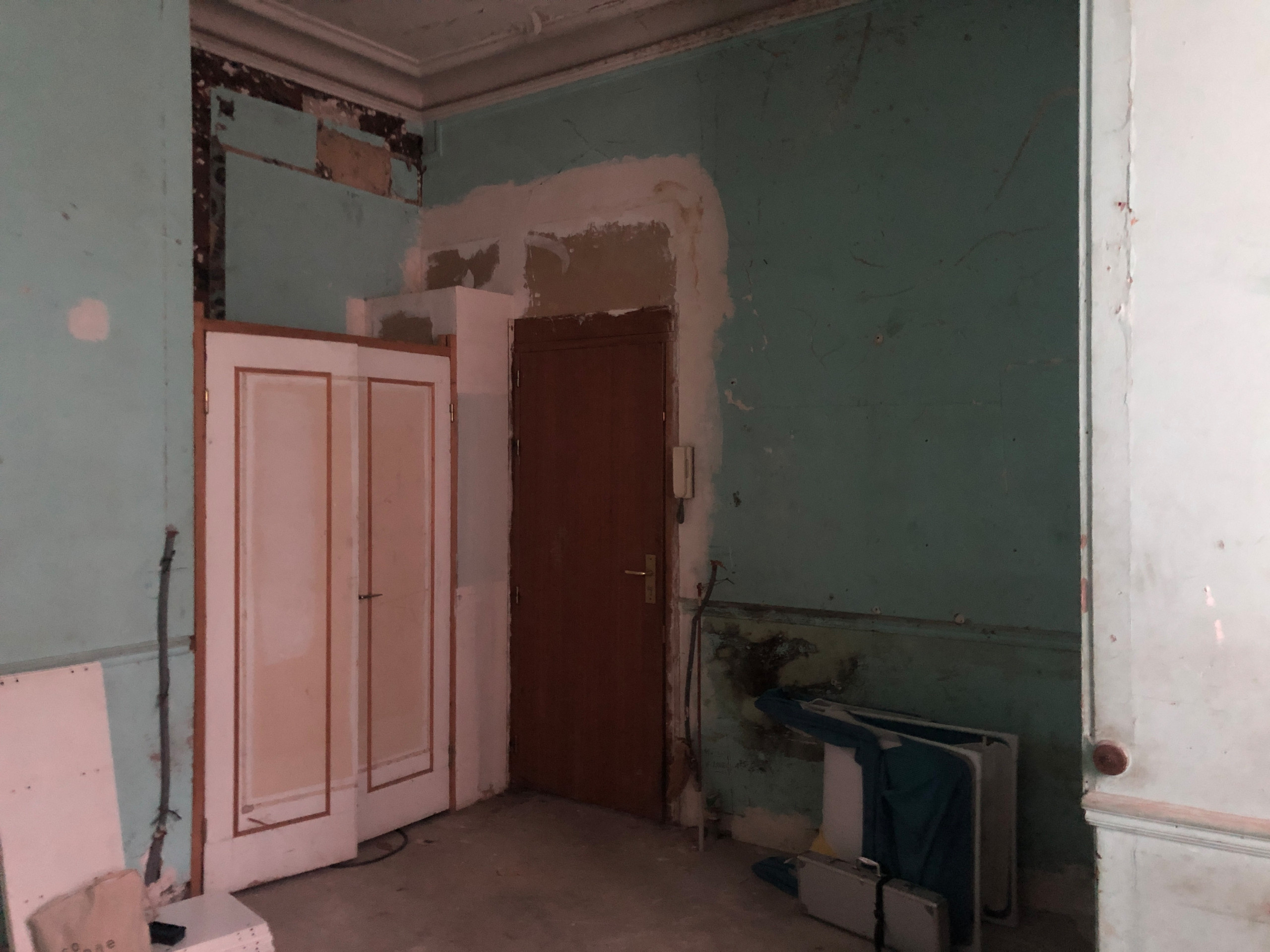 До и после: студия 19 кв.м с огромными потолками