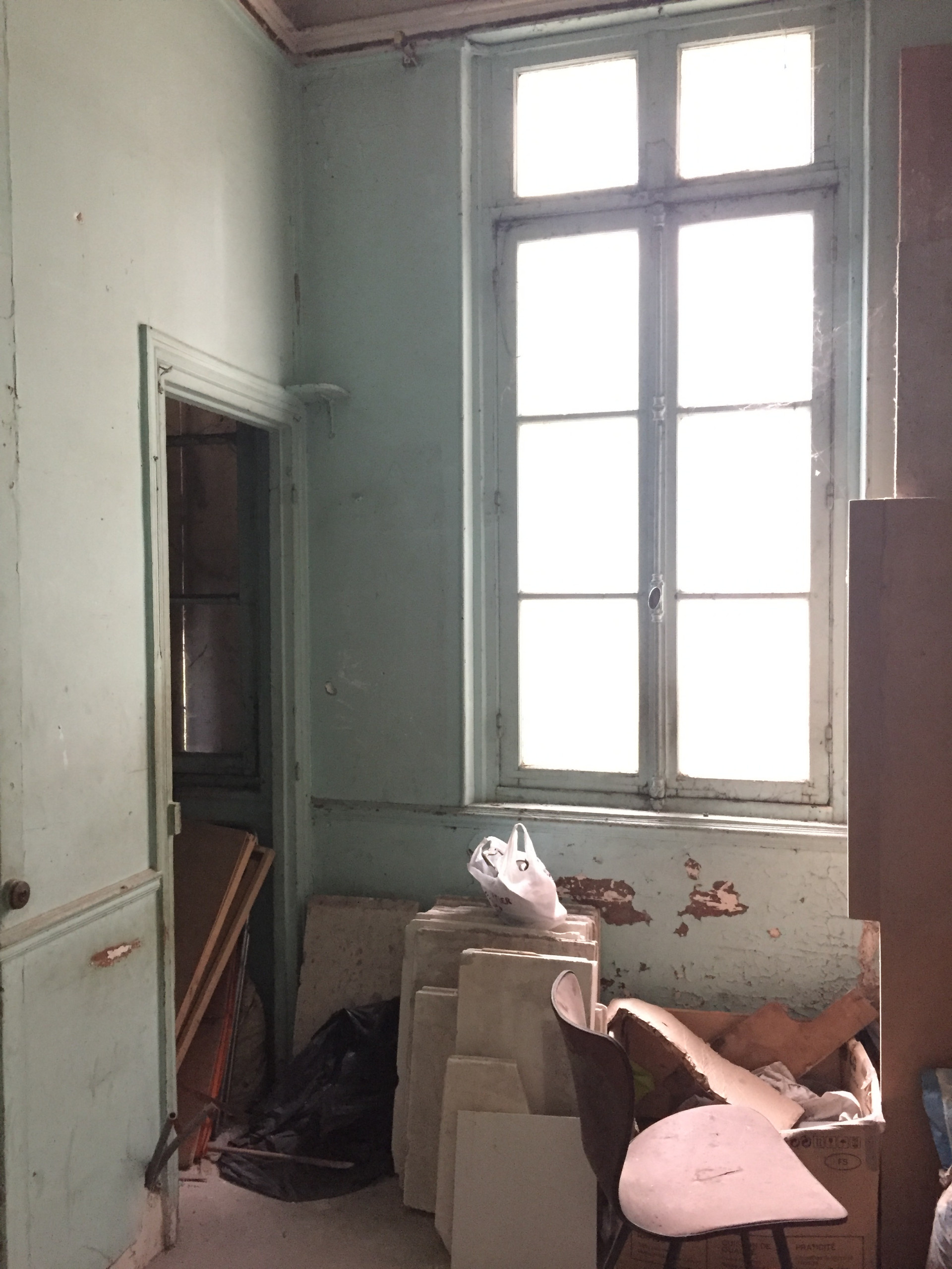 До и после: студия 19 кв.м с огромными потолками