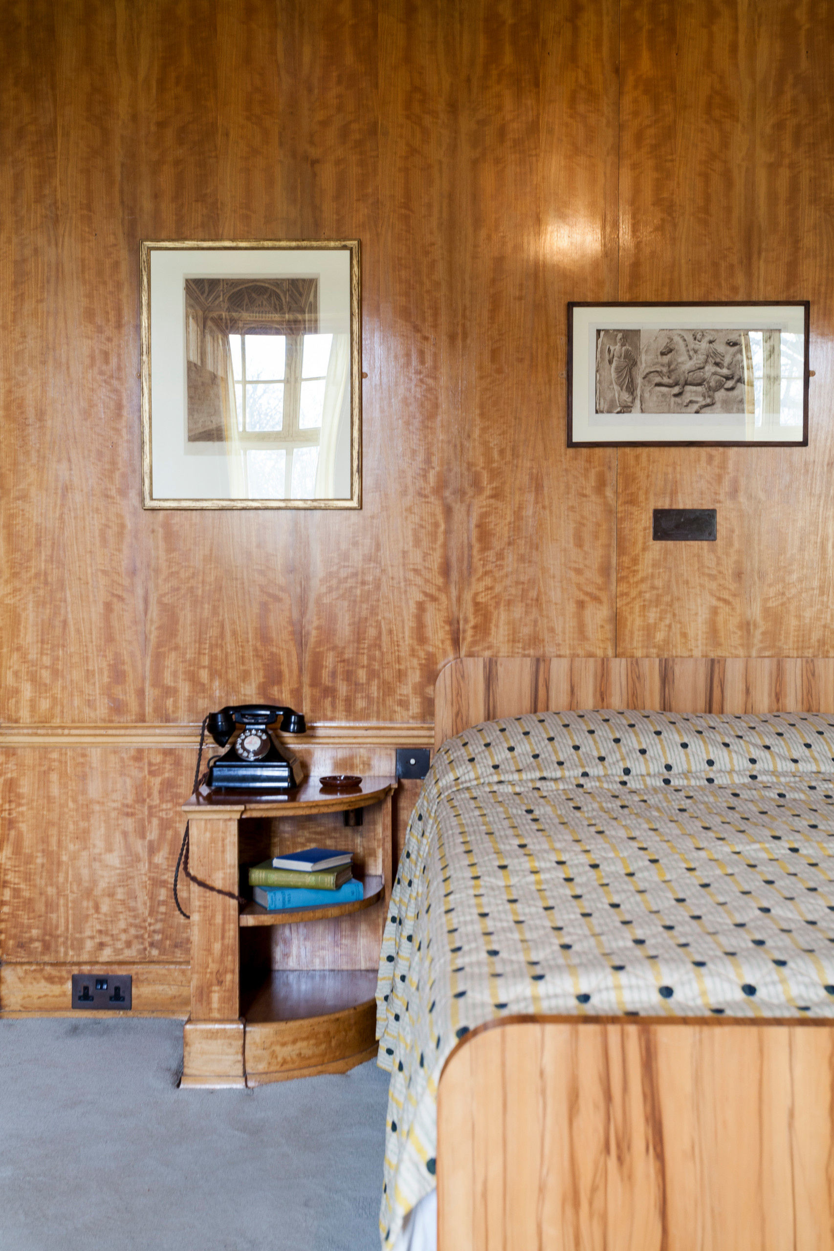 Houzz Британия: Средневековый дворец, оформленный в стиле ар деко