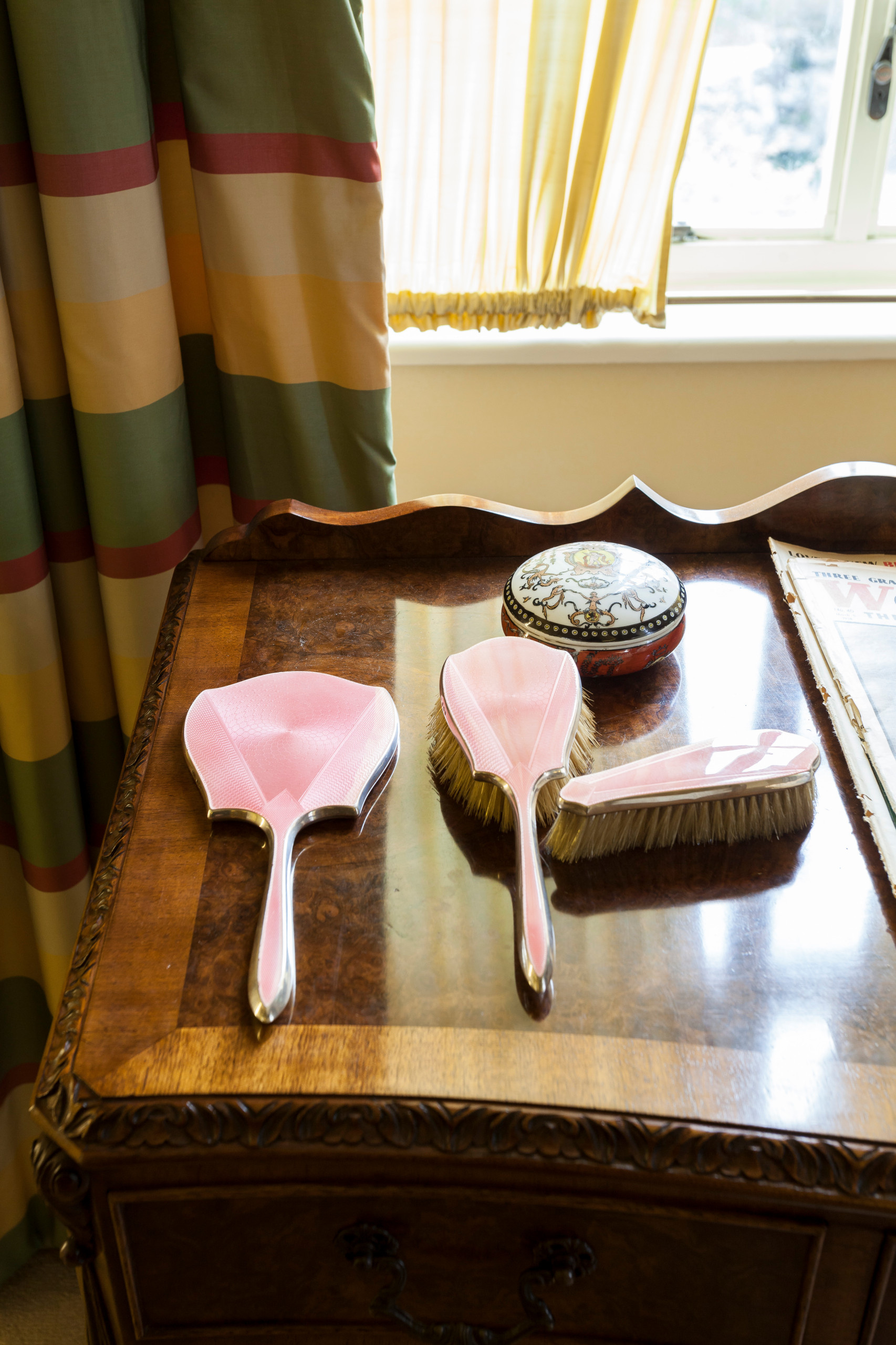 Houzz Британия: Средневековый дворец, оформленный в стиле ар деко