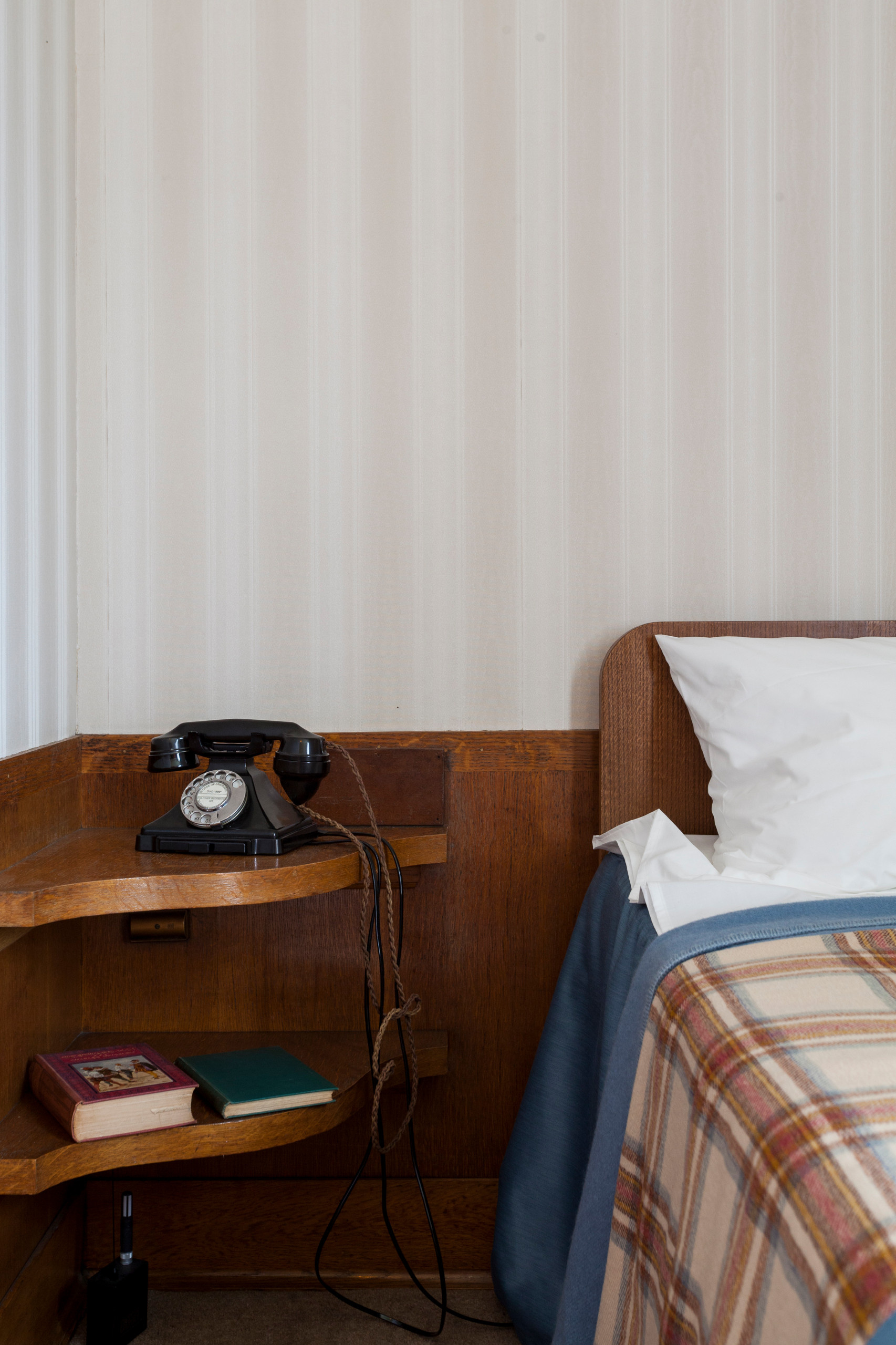 Houzz Британия: Средневековый дворец, оформленный в стиле ар деко