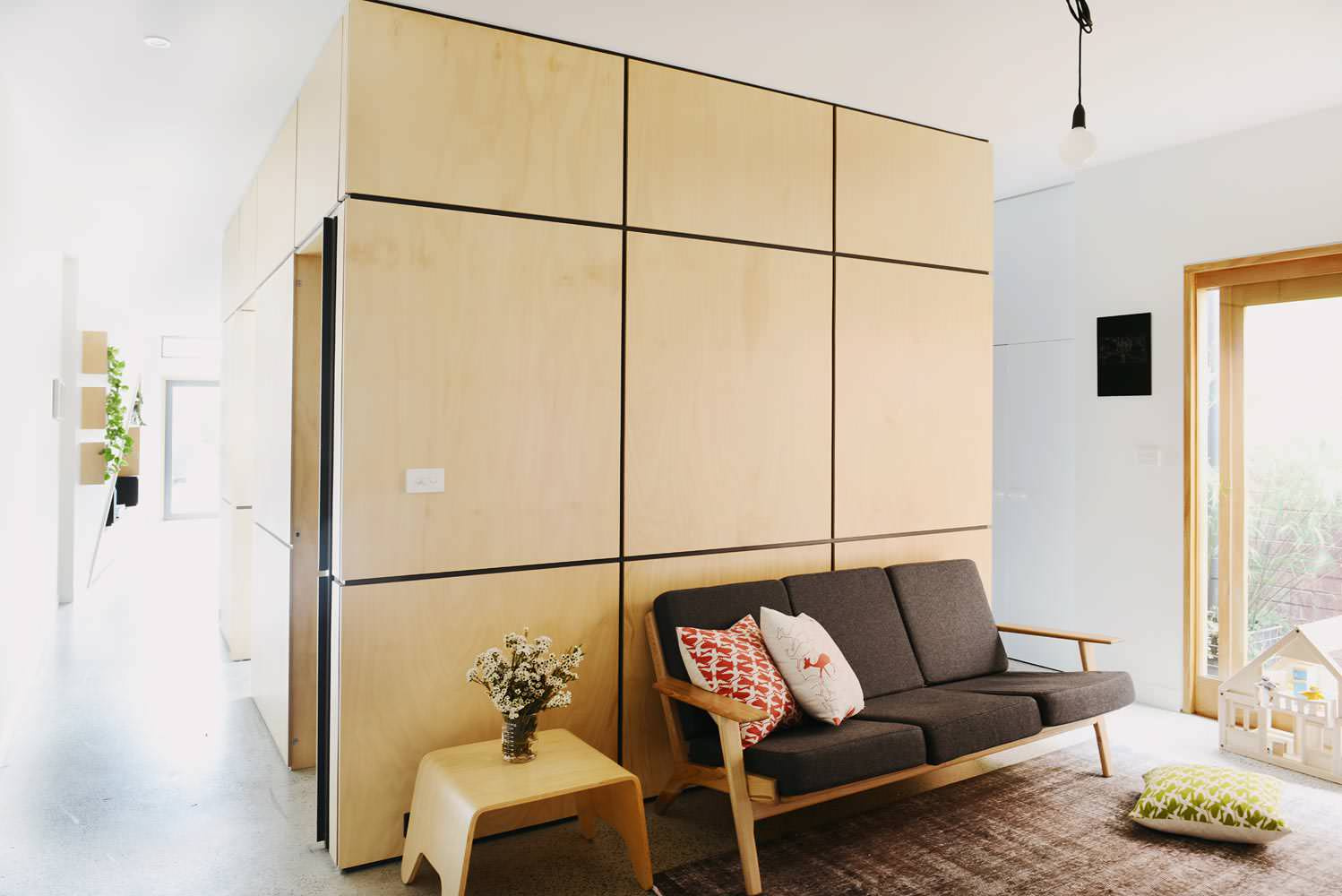 Houzz Австралия: Дом с ванной в кубе и садом в квадрате