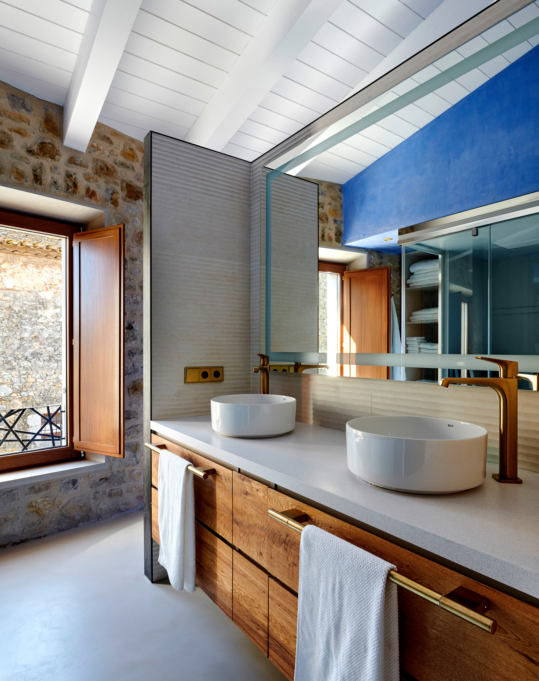 Houzz Испания: Современный дом вместо амбара