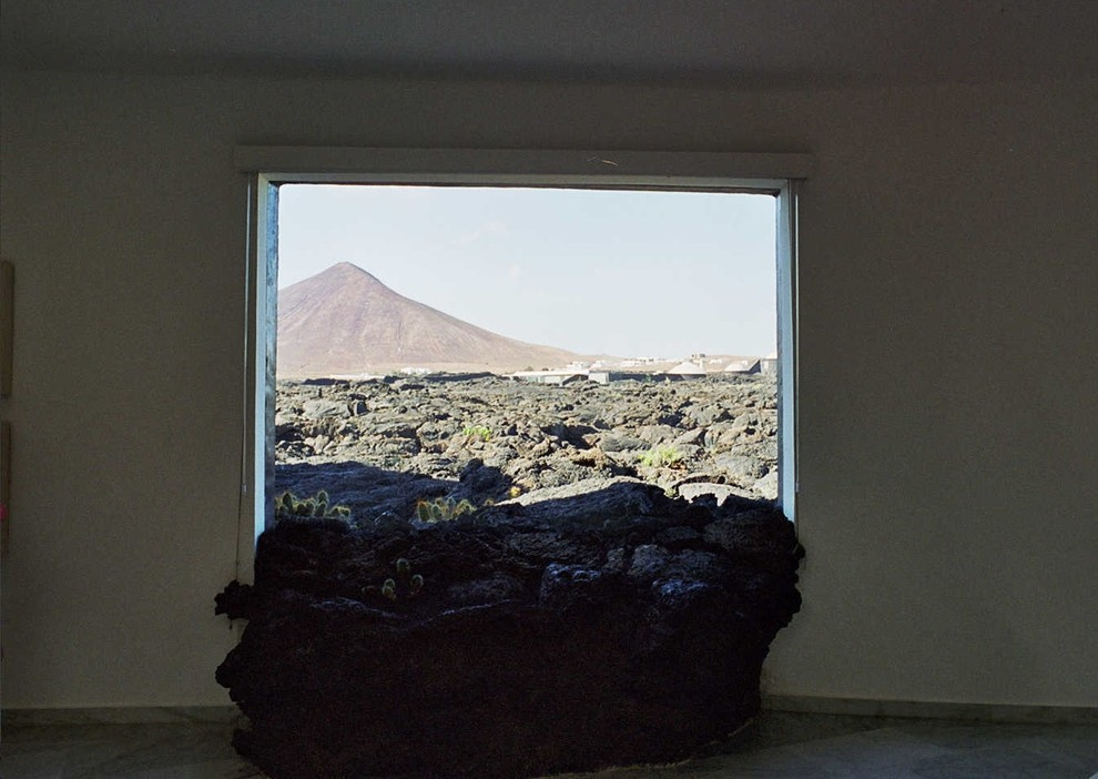 Подземный домик: из сказки – в жизнь