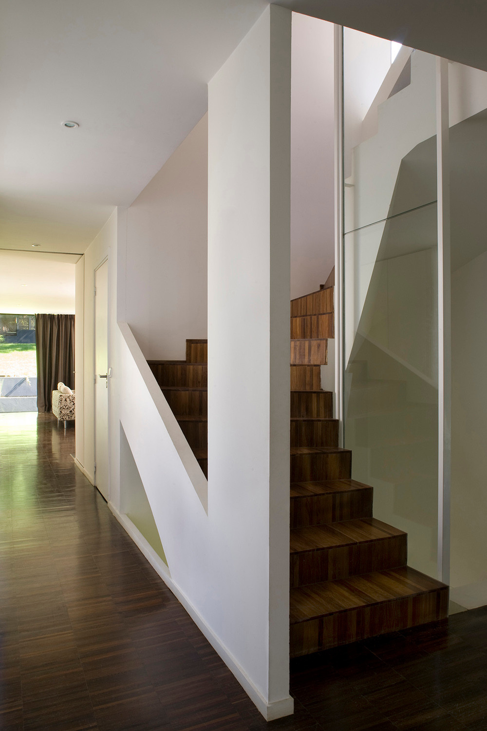 Houzz Франция: Модульный дом с «подвыподвертом»