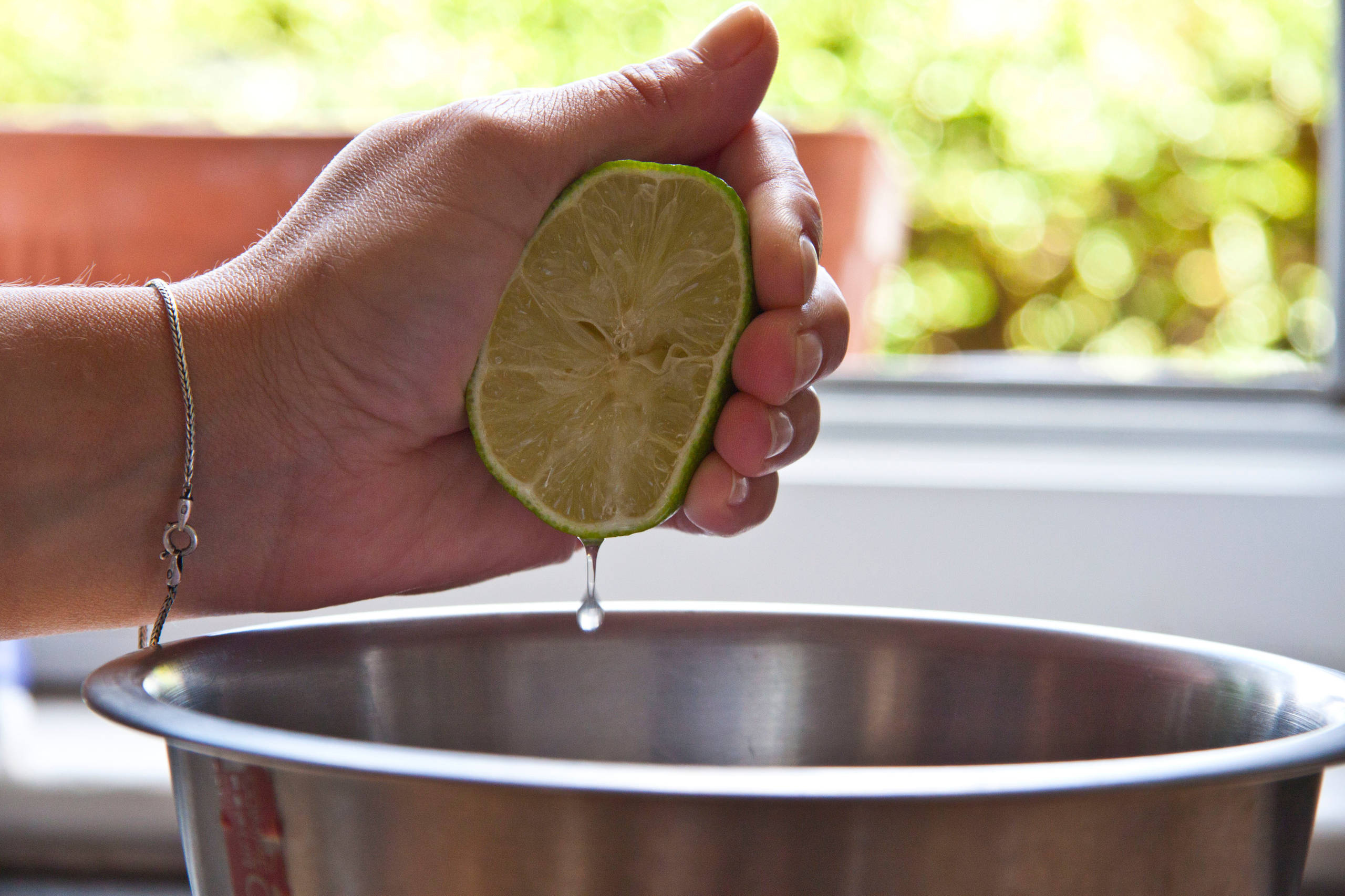 10 лайфхаков, которые помогут готовить ужин проще и вкуснее