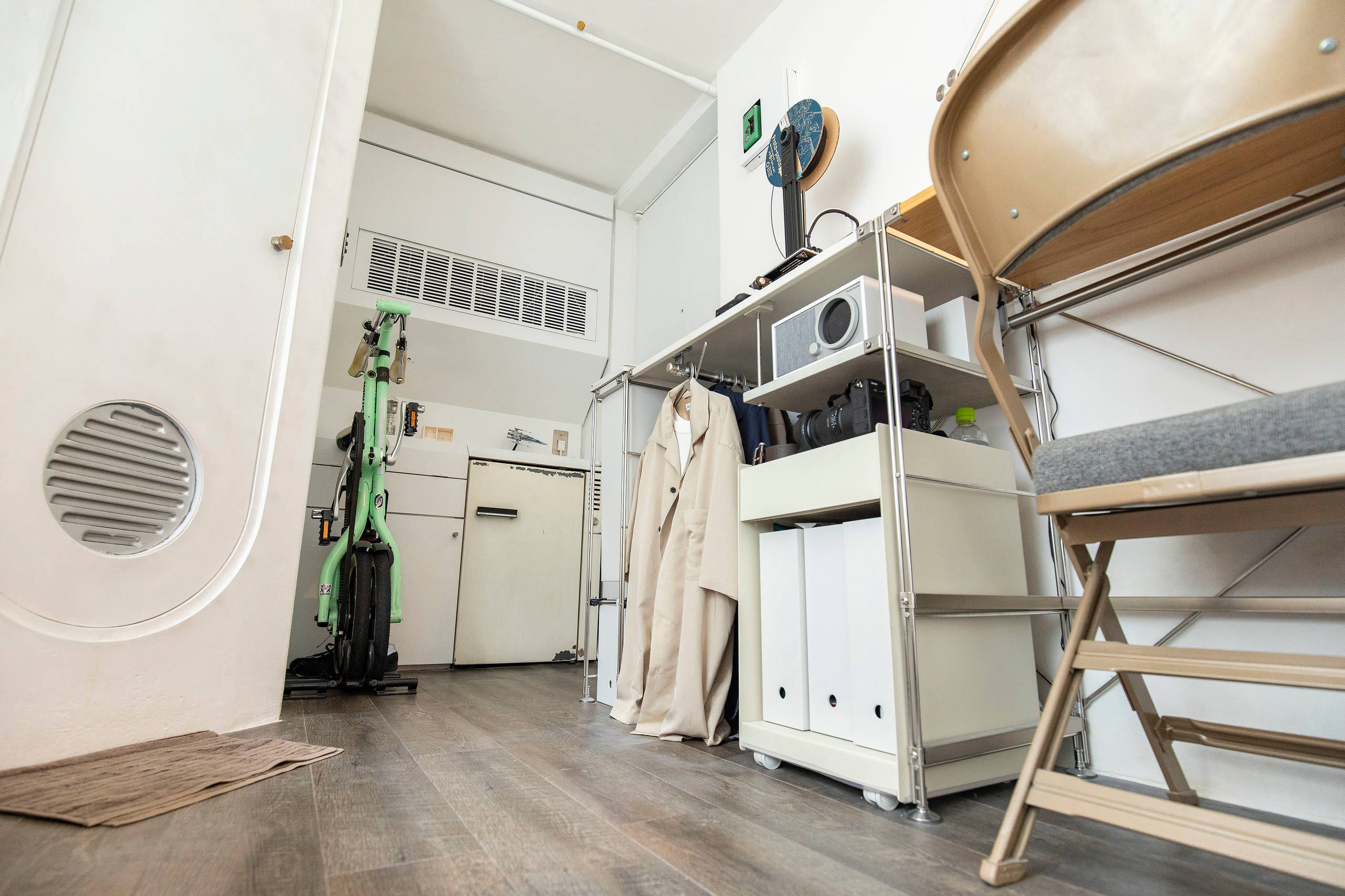 Houzz Япония: Квартира-капсула в знаменитом доме Кисё Курокавы