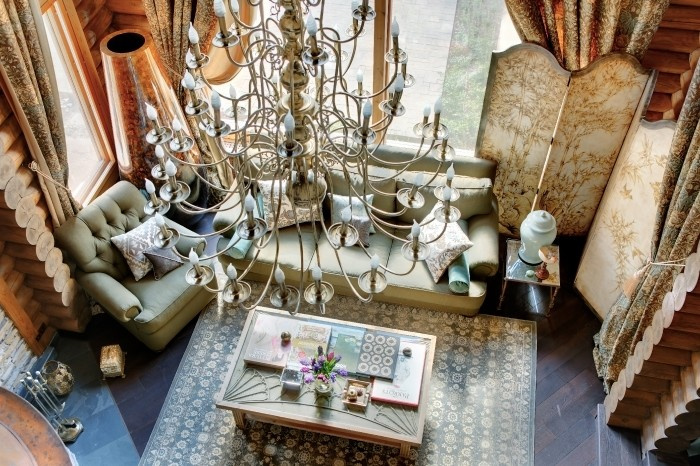 Houzz тур: Cовременная подмосковная усадьба в деревянном срубе