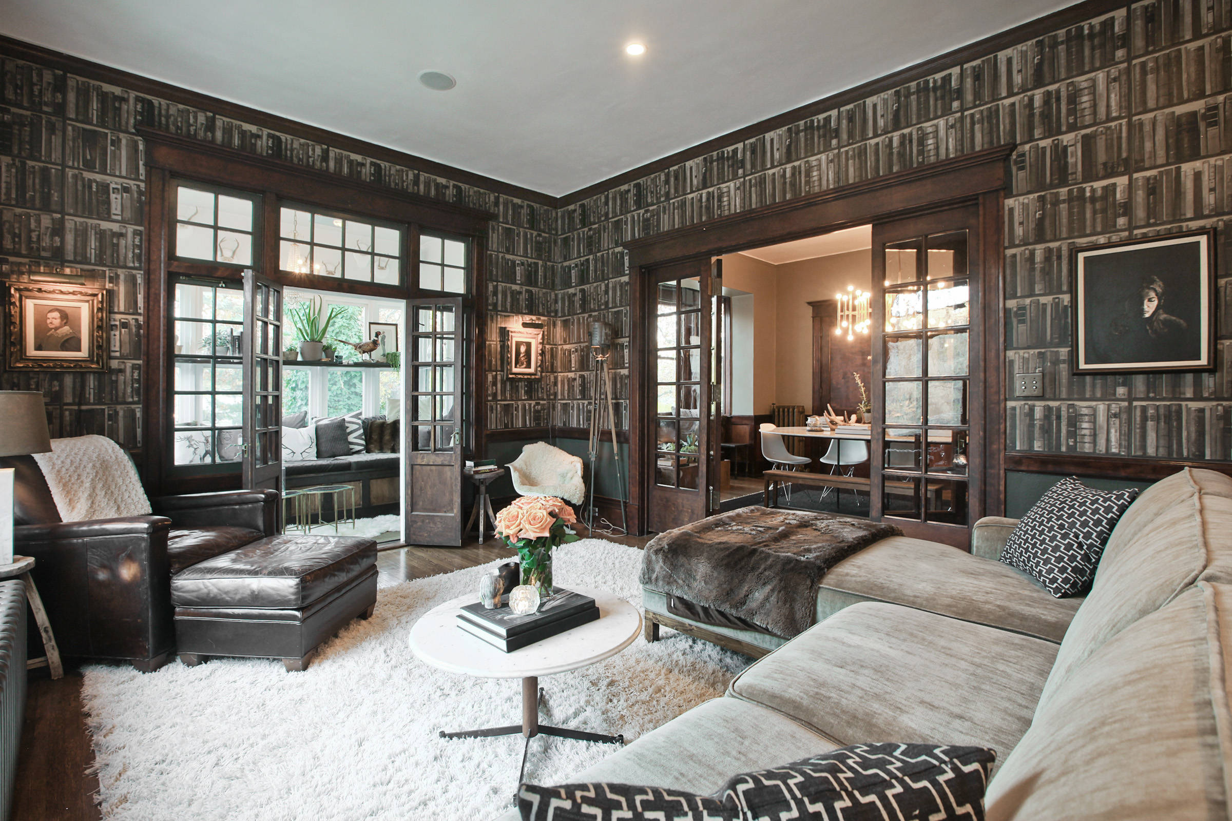 Инструкция Houzz: Как клеить обои