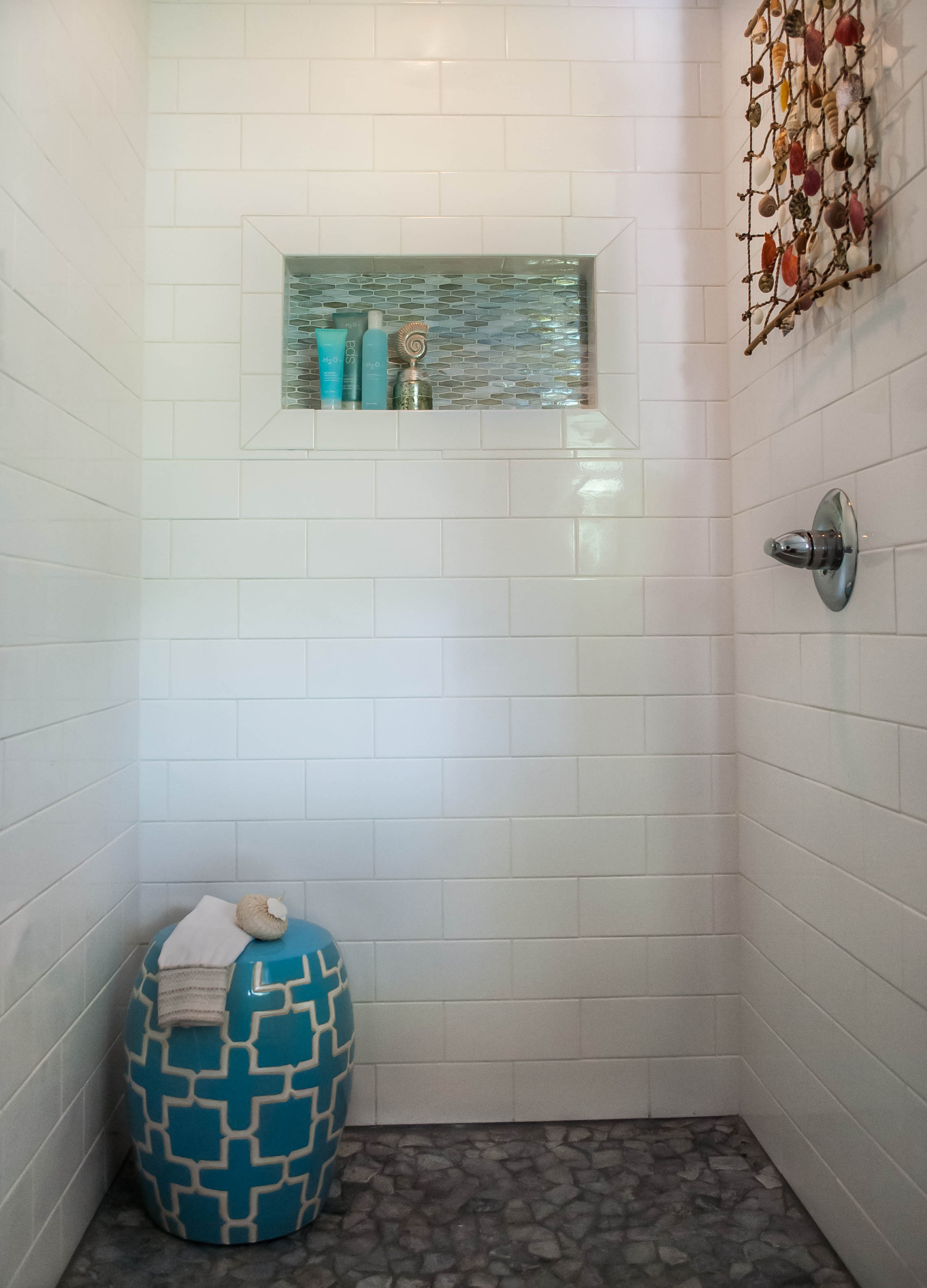 Хороший вопрос: Как хранить сувениры, чтобы не добавлять бардака в доме