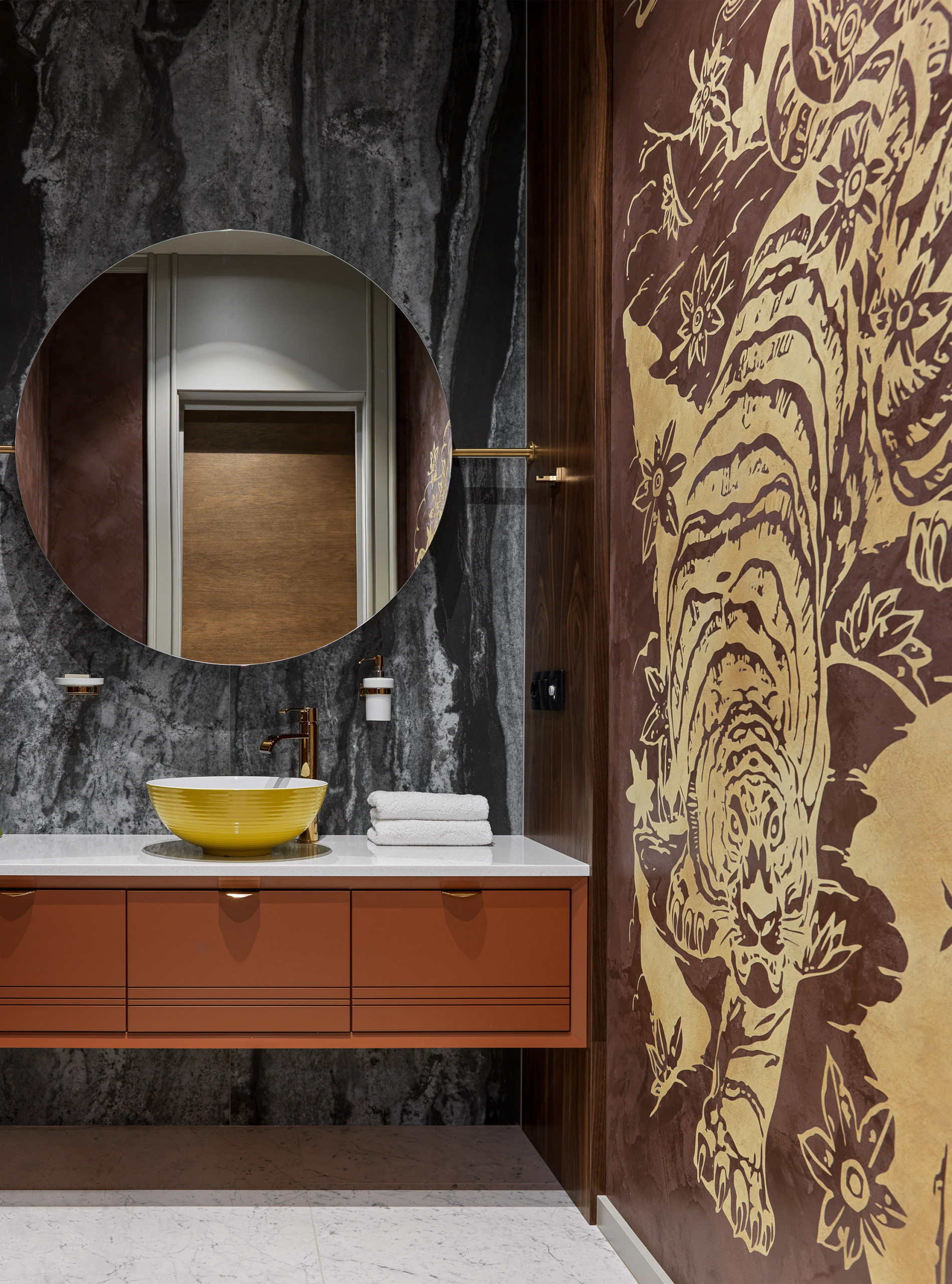 Houzz тур: Мужской интерьер в стиле «северная экзотика»