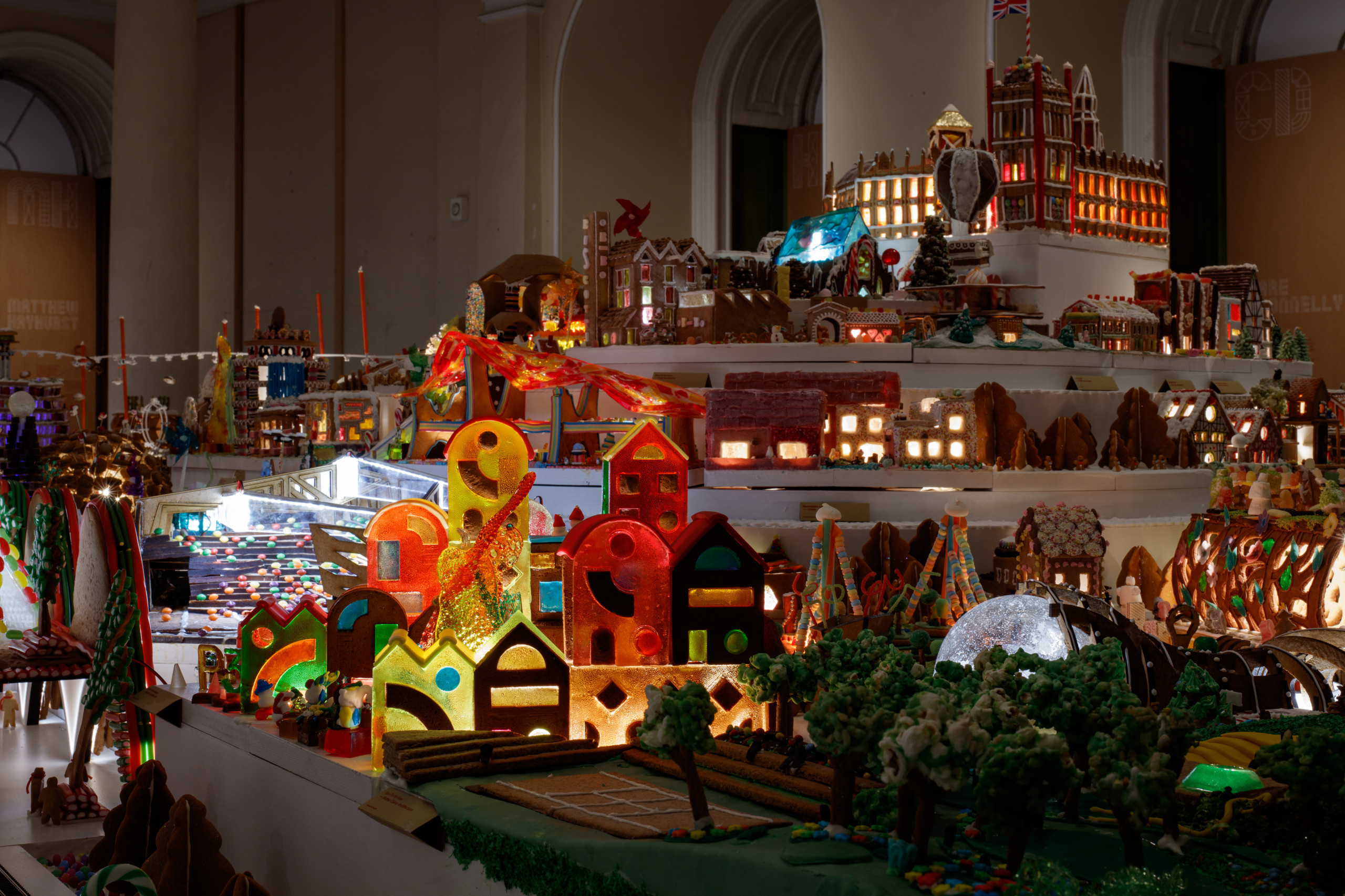 Архитектура: Когда архитекторы строят... пряничные домики