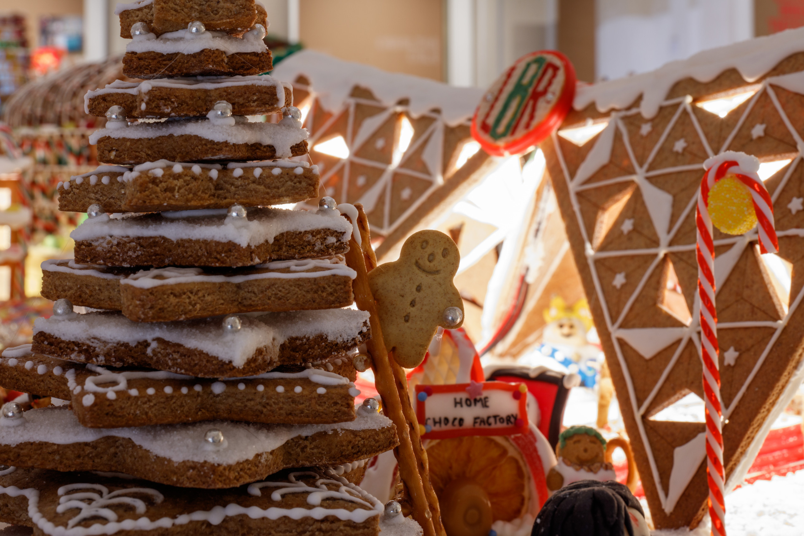 Архитектура: Когда архитекторы строят... пряничные домики