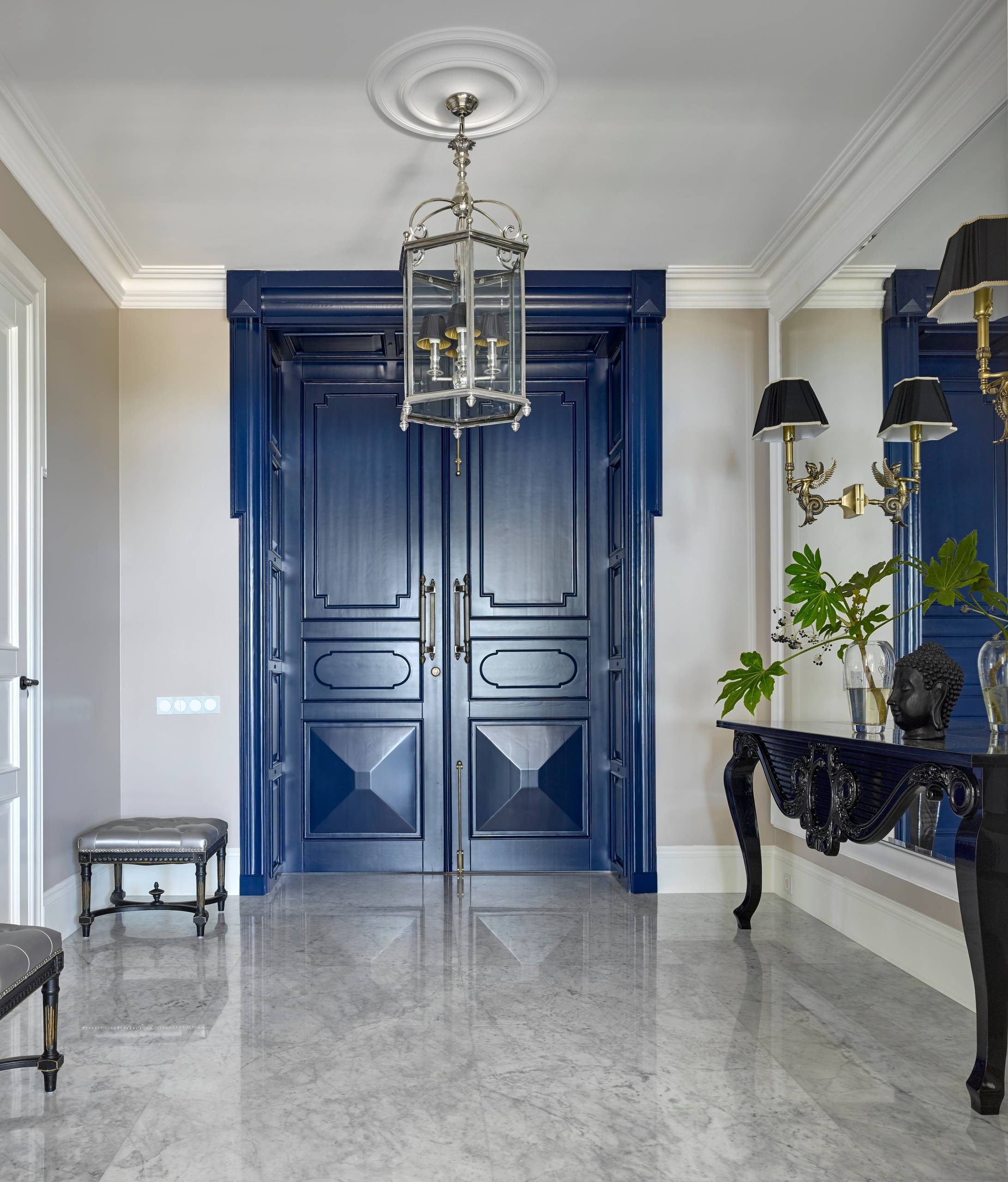 Прихожая в частном доме: Чему быть, чего не миновать