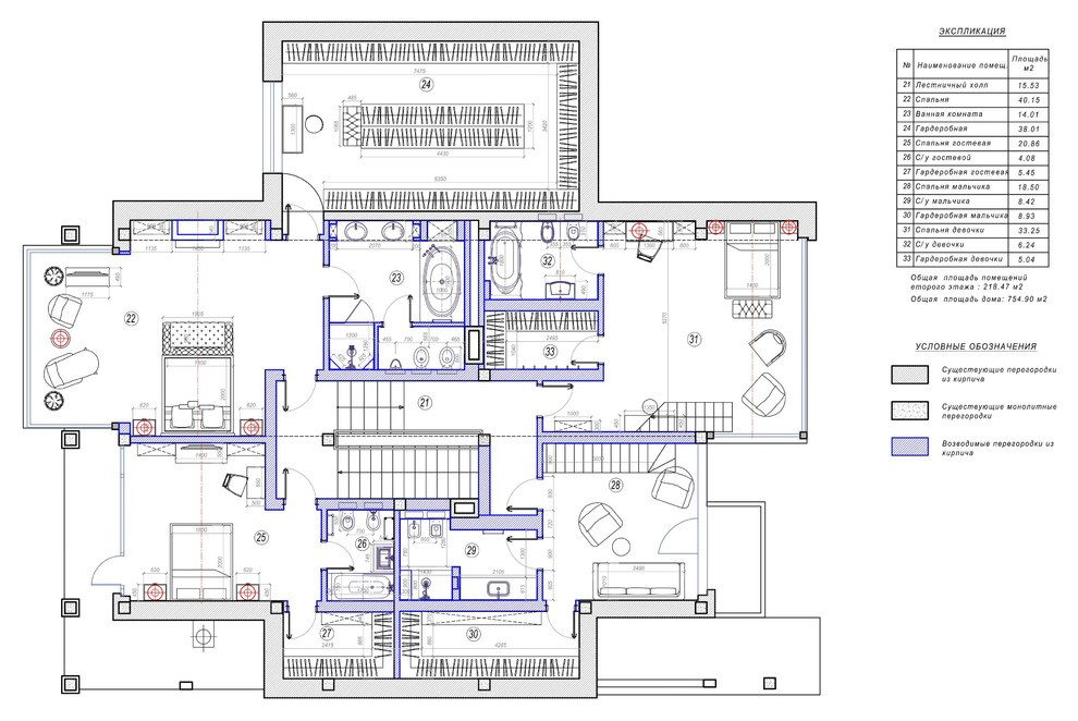Houzz тур: 4 этажа — с бельчатником и антиквариатом