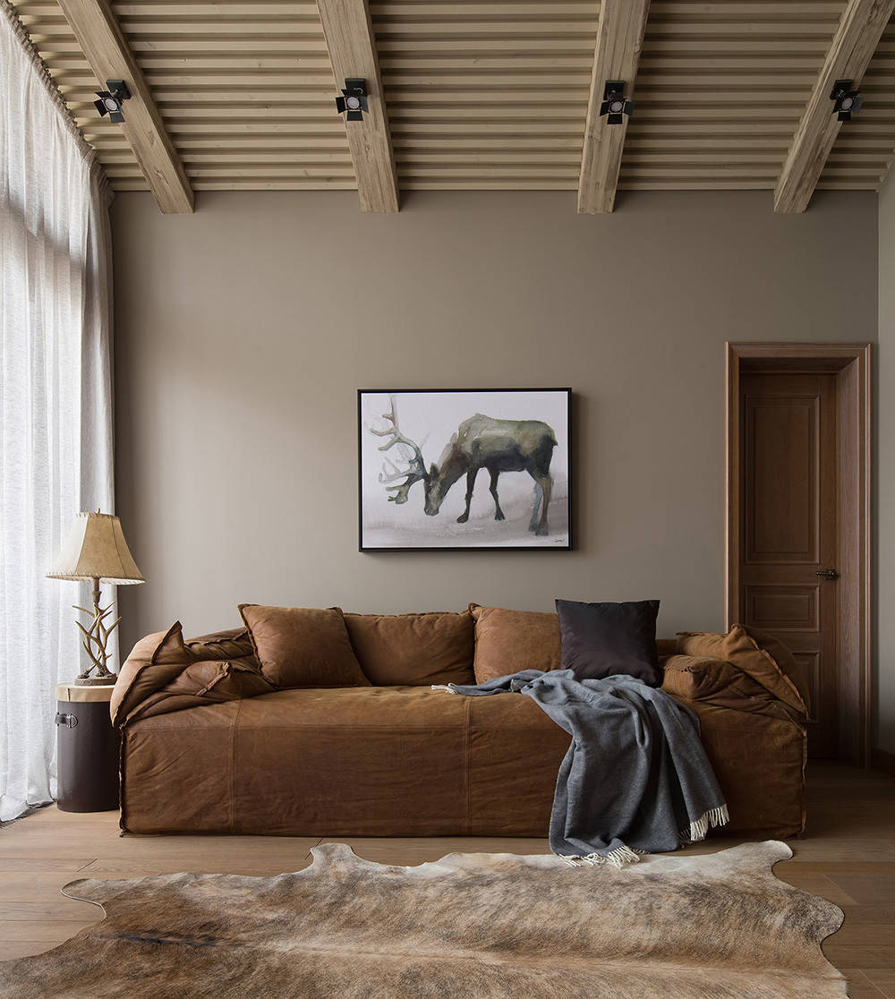 Houzz тур: 4 этажа — с бельчатником и антиквариатом