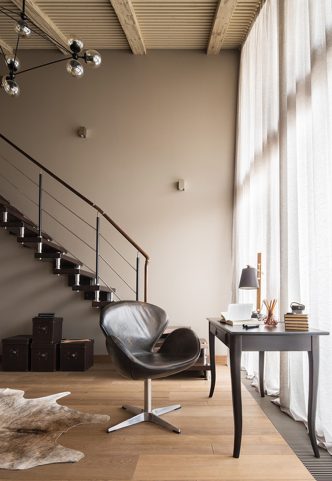 Houzz тур: 4 этажа — с бельчатником и антиквариатом