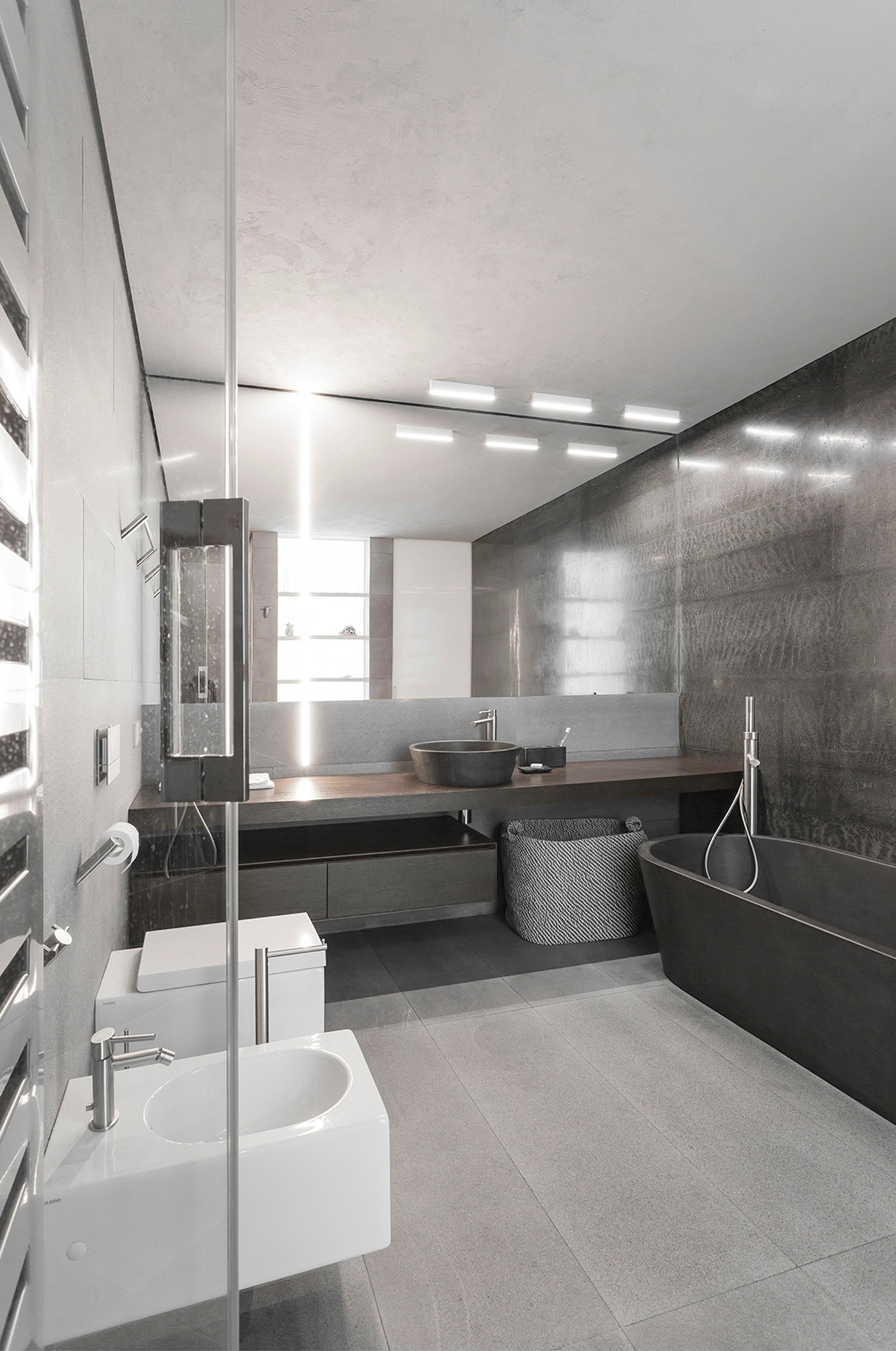 Houzz тур: Квартира-студия на Остоженке в серых тонах