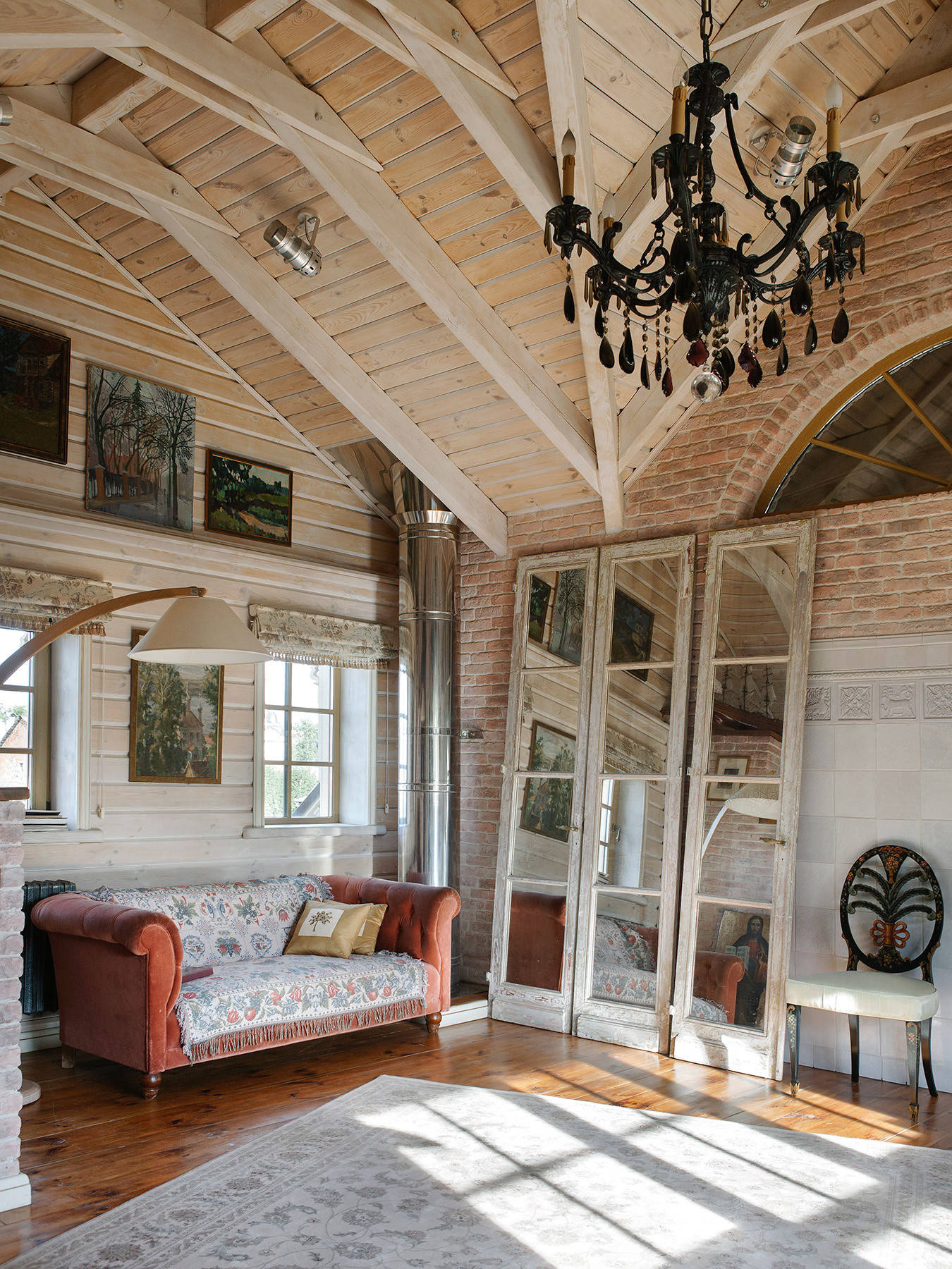 В гостях: Дом Вадима Дымова  и Евгении Зеленской в Суздале