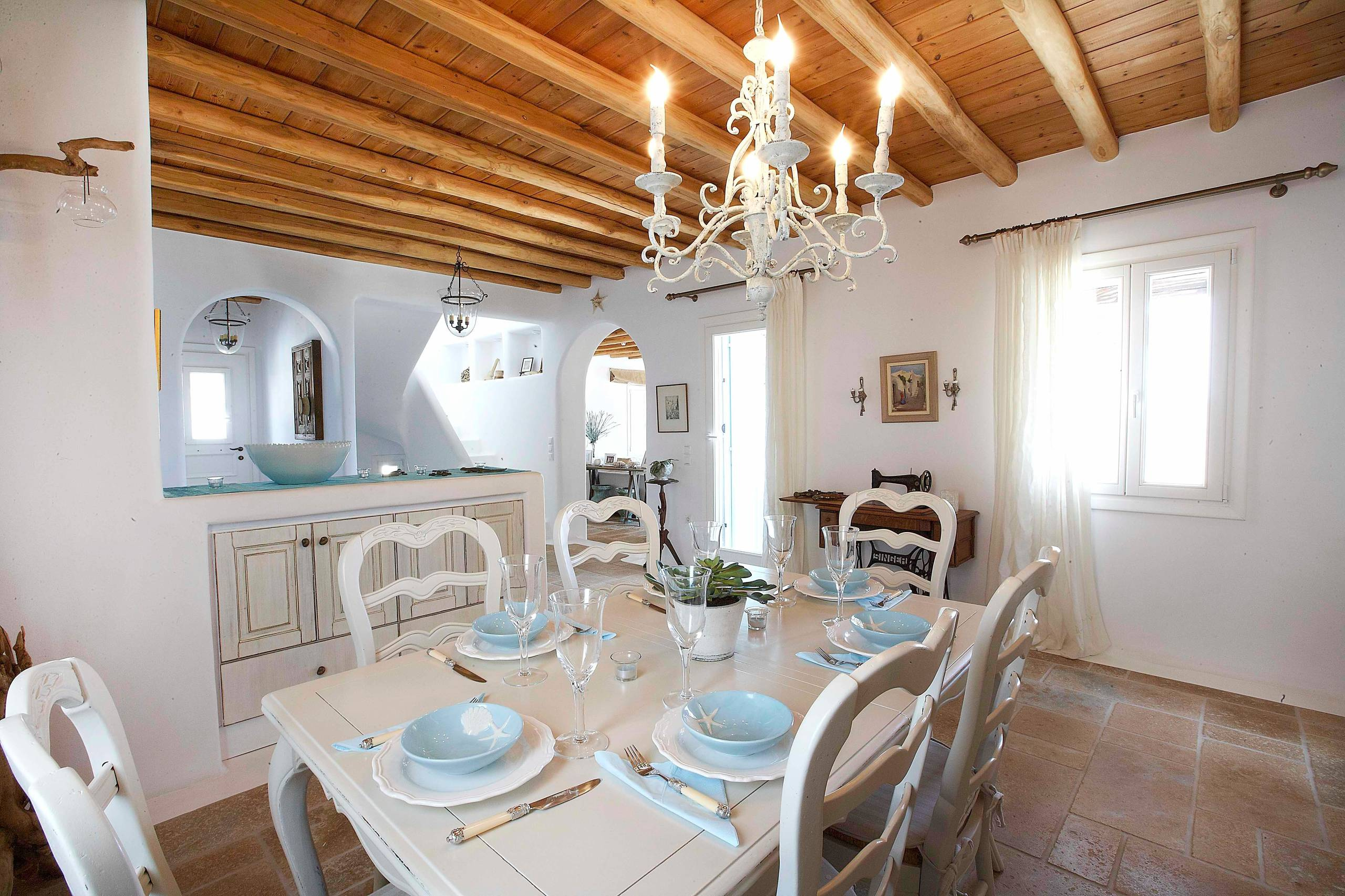 Houzz Греция: Белая уединенная вилла в кикладском стиле