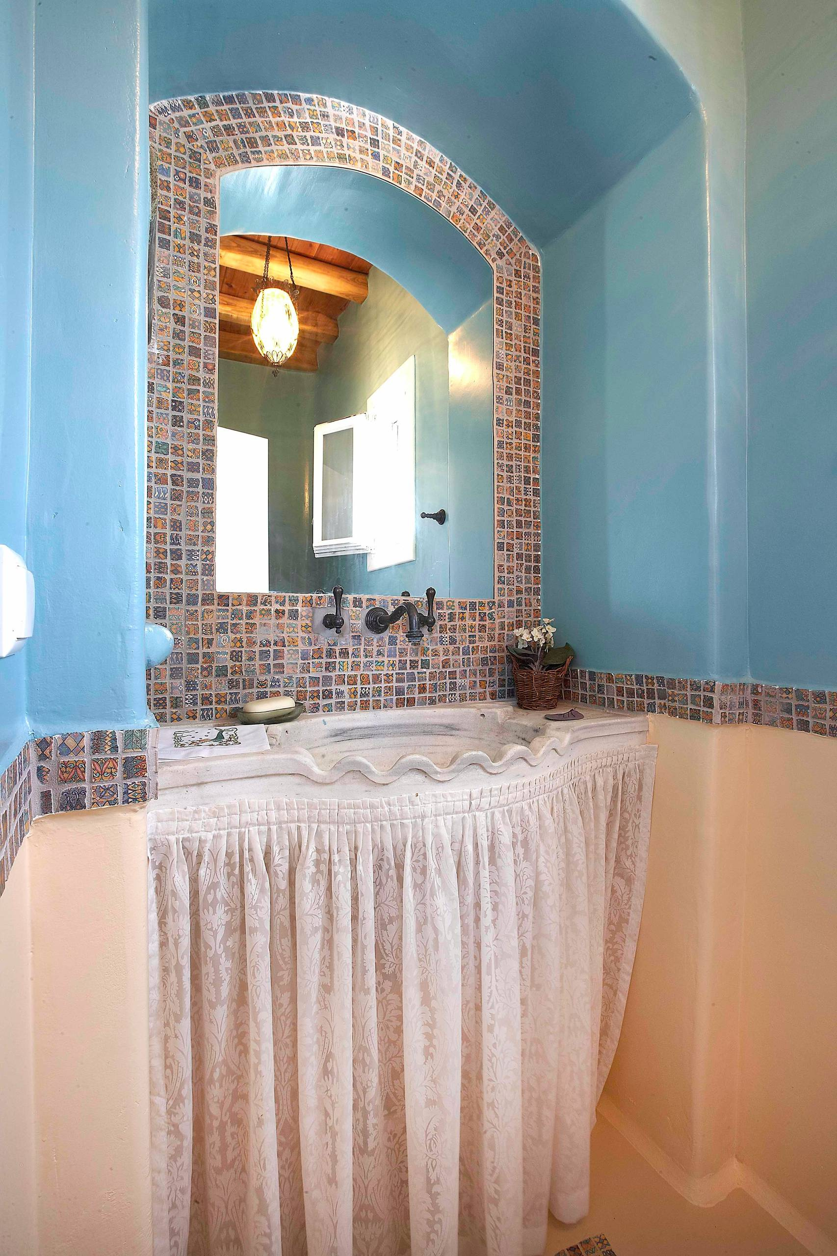 Houzz Греция: Белая уединенная вилла в кикладском стиле