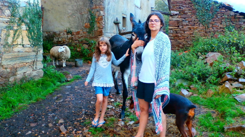 Мир дизайна: Как 9 семей живут и ведут хозяйство на своих фермах