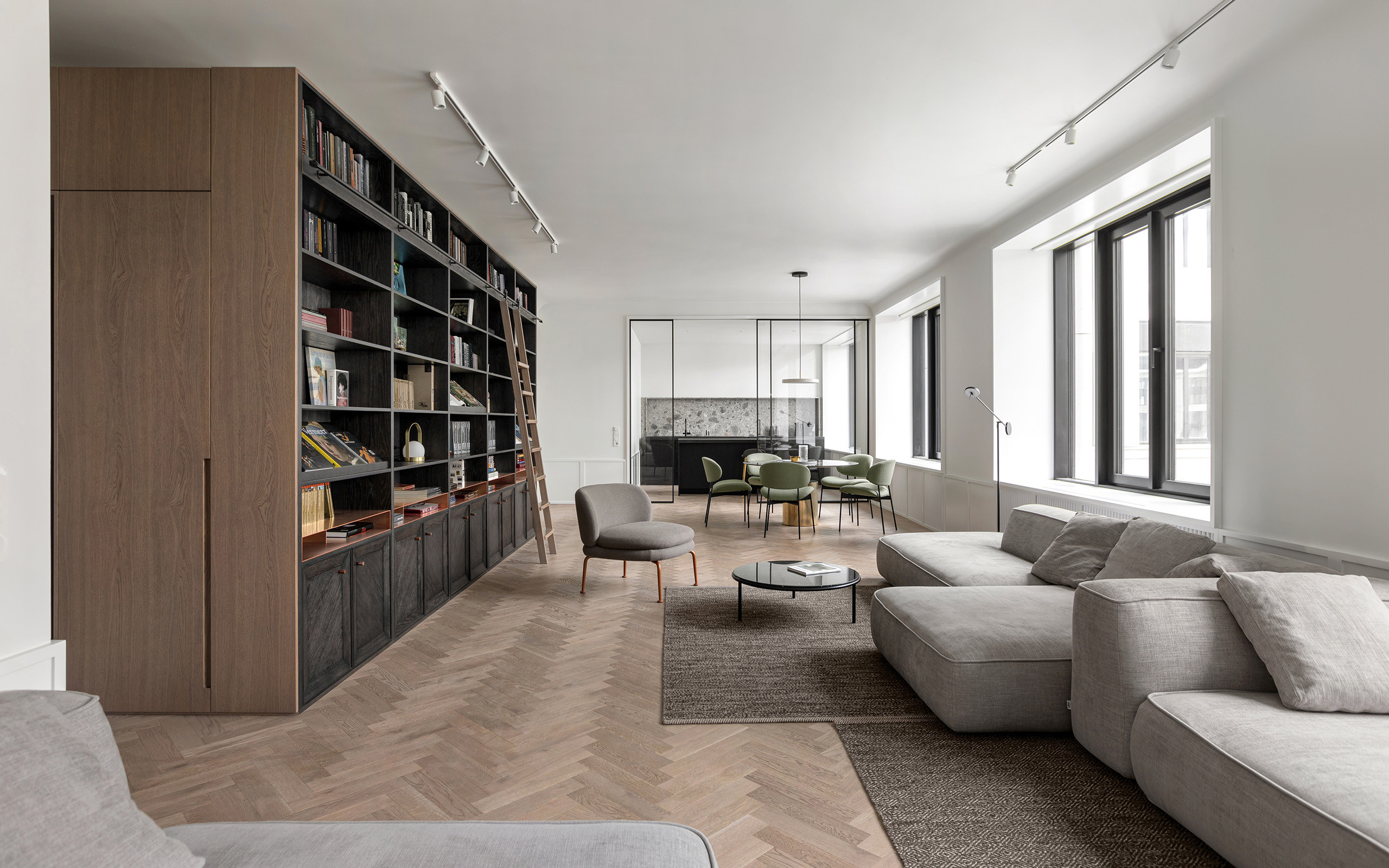 Houzz тур: Минимализм, неоклассика и редкие сорта камня
