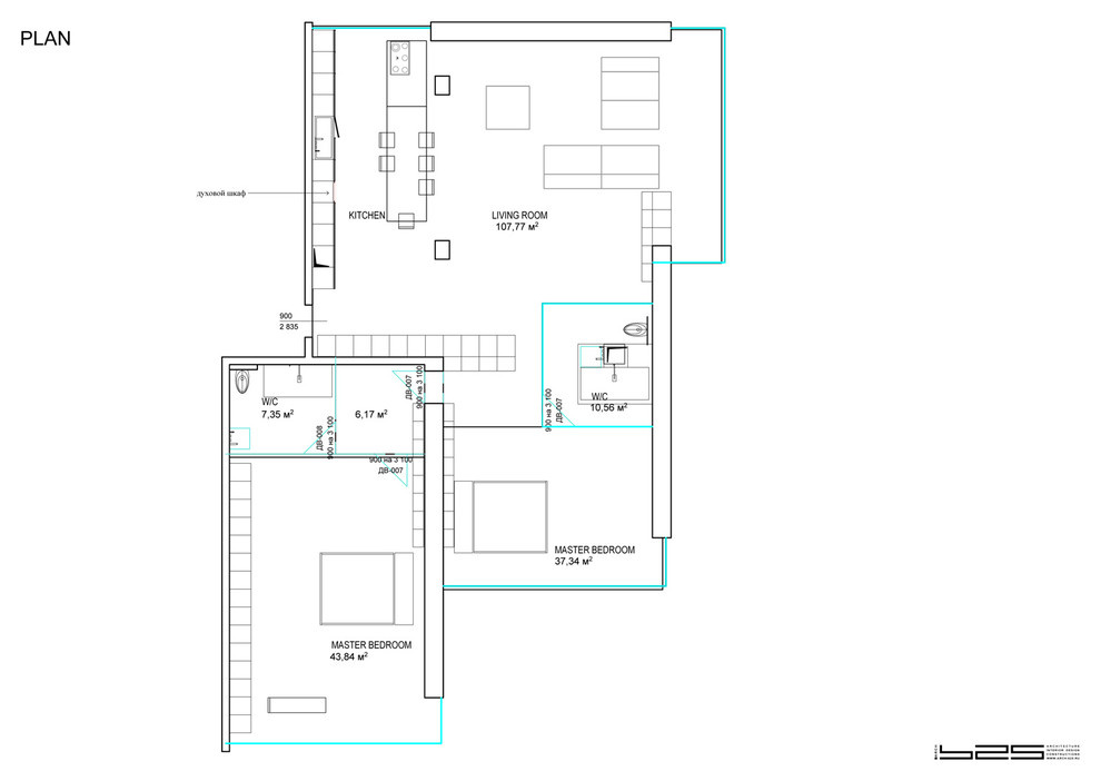 В гостях: Квартира архитекторов в бетоне и с «умным» светом