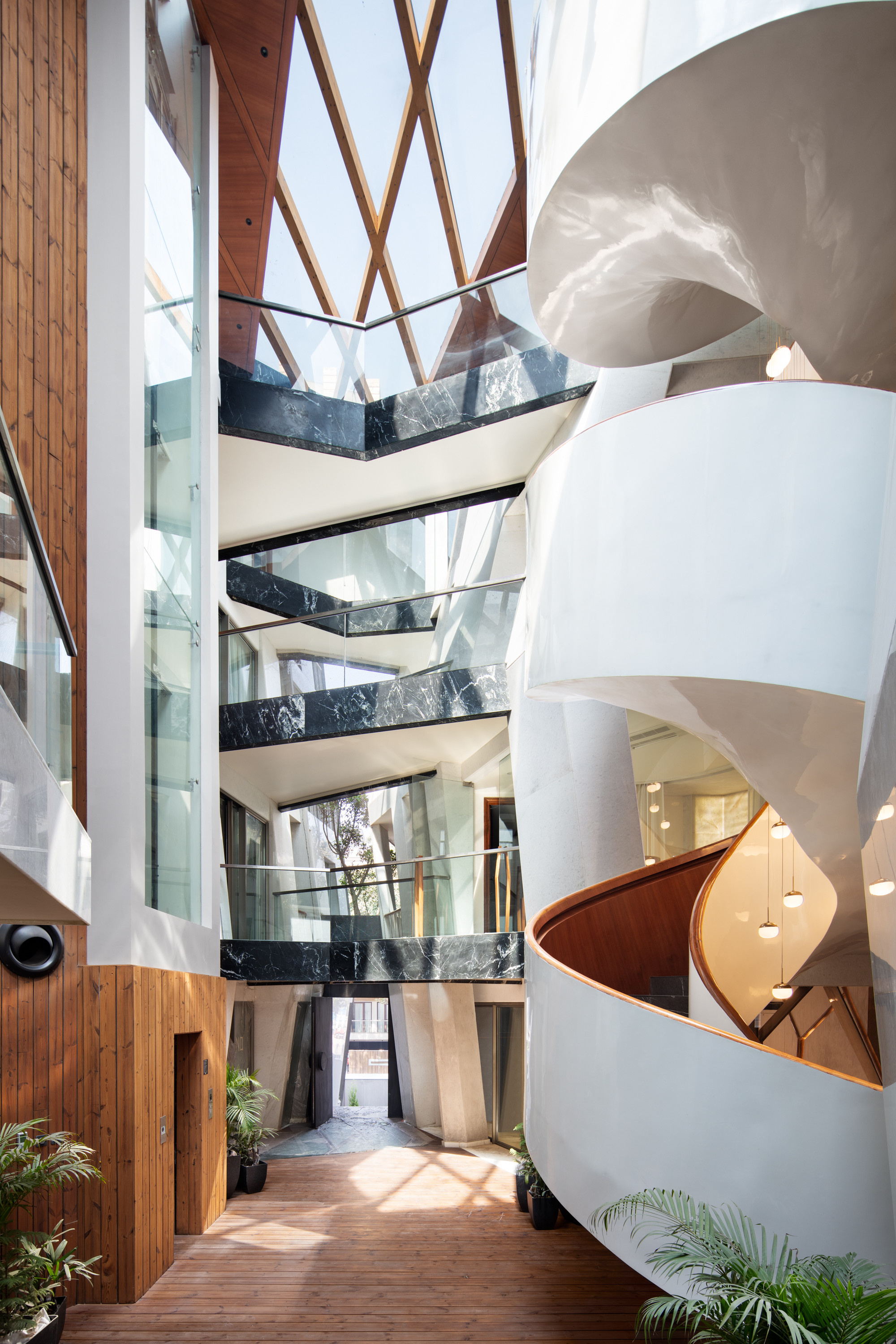 Houzz Индия: Дом, словно треснувший посередине