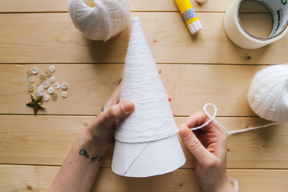 DIY: Как сделать самую теплую новогоднюю елочку своими руками