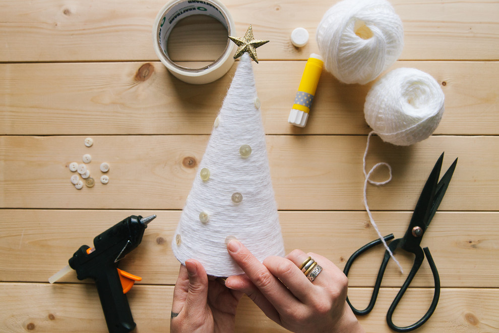 DIY: Как сделать самую теплую новогоднюю елочку своими руками