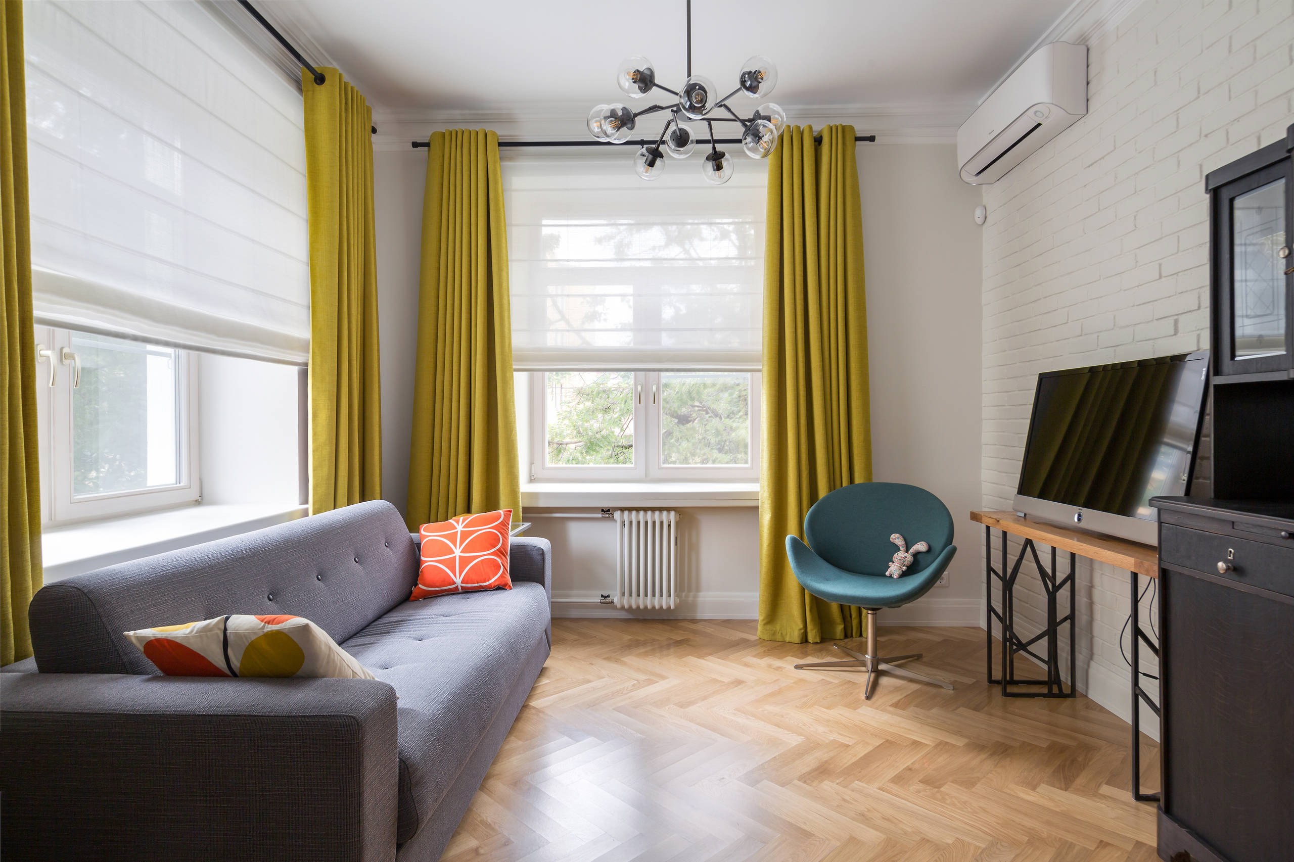 В гостях: Грузинские картины и бабушкина мебель в «сталинке»