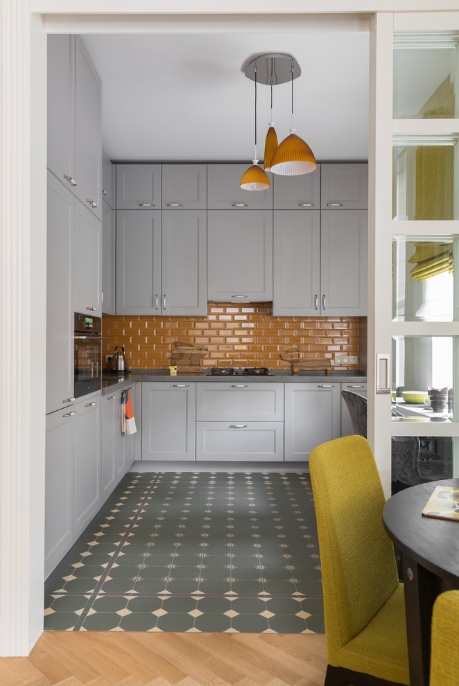 В гостях: Грузинские картины и бабушкина мебель в «сталинке»