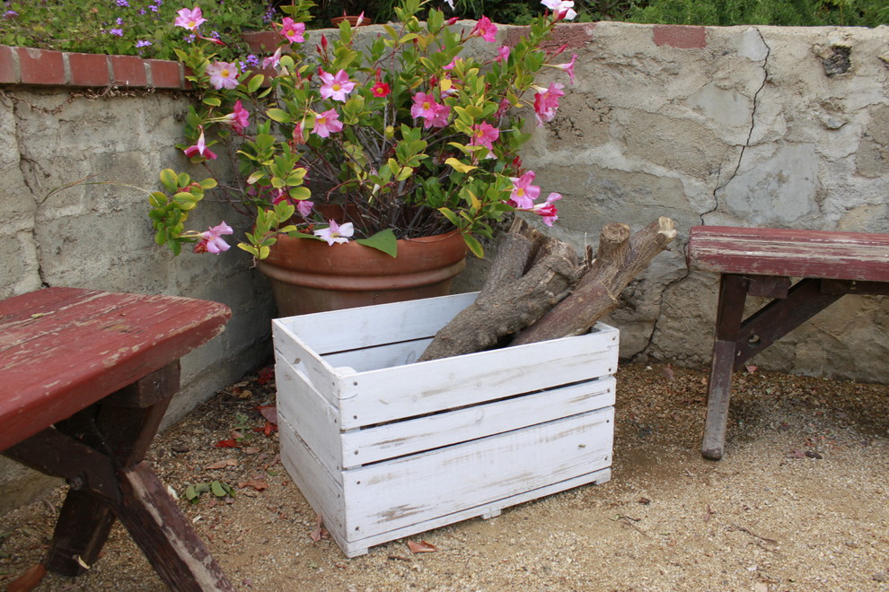 На траве дрова: Как сложить поленницу для дров, и зачем это нужно